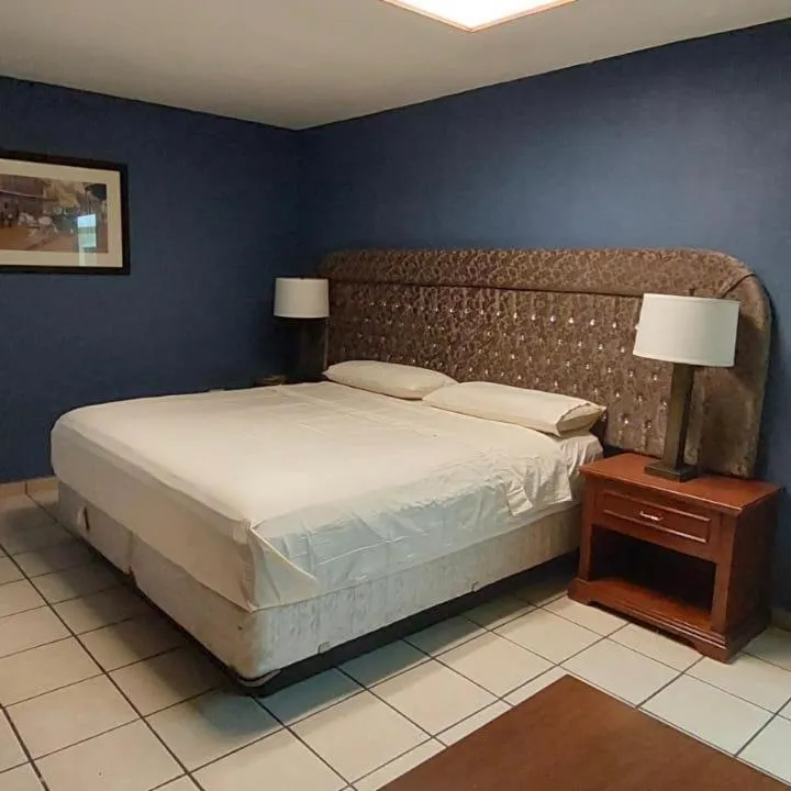 Bed in Hotel el Cortes