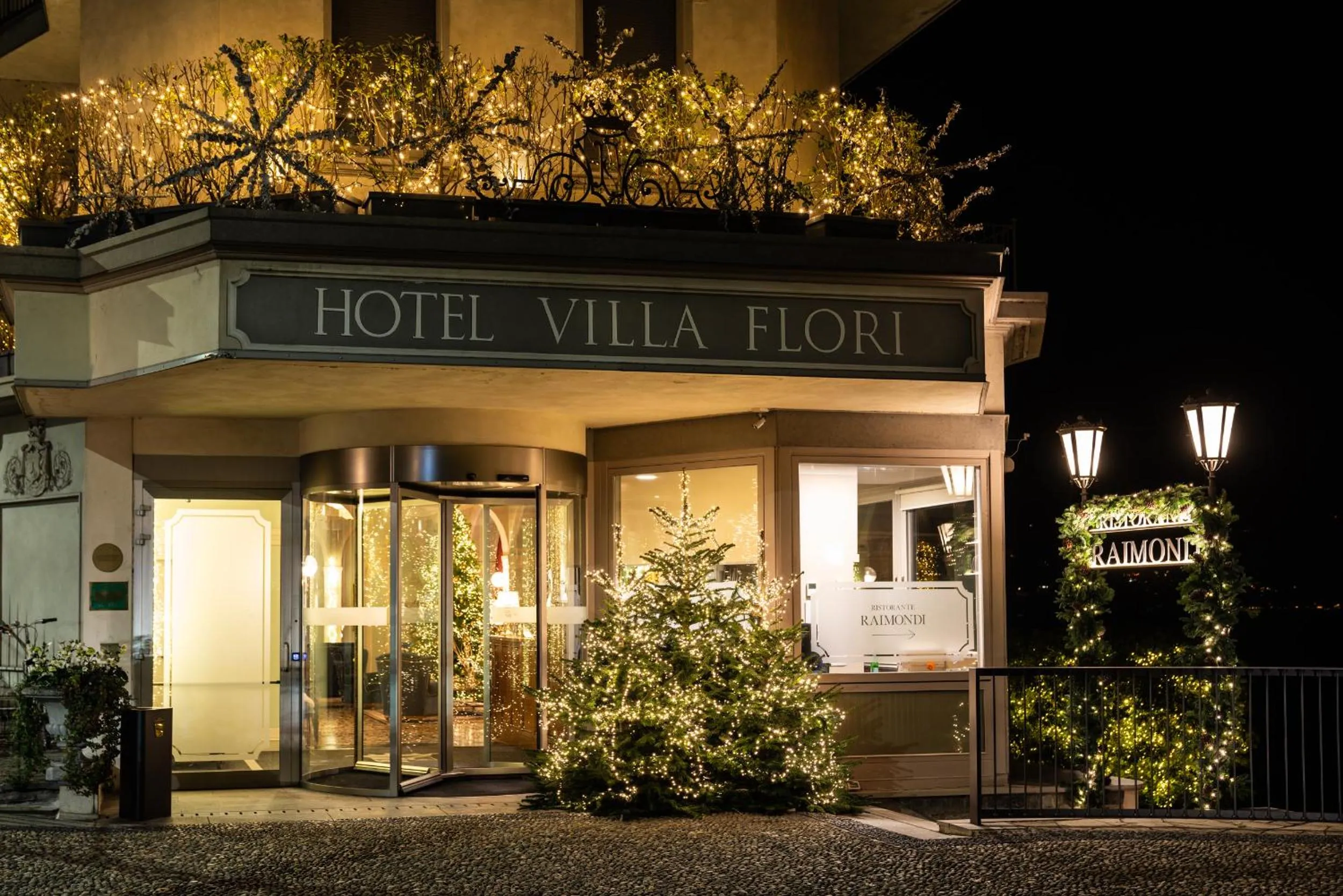 Property building in Hotel Villa Flori