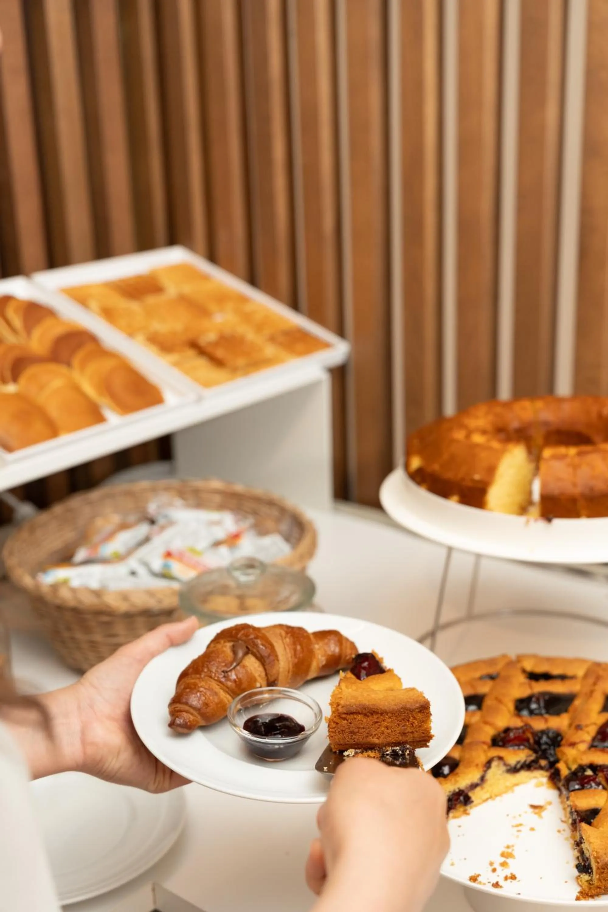 Breakfast in Hotel Romagna