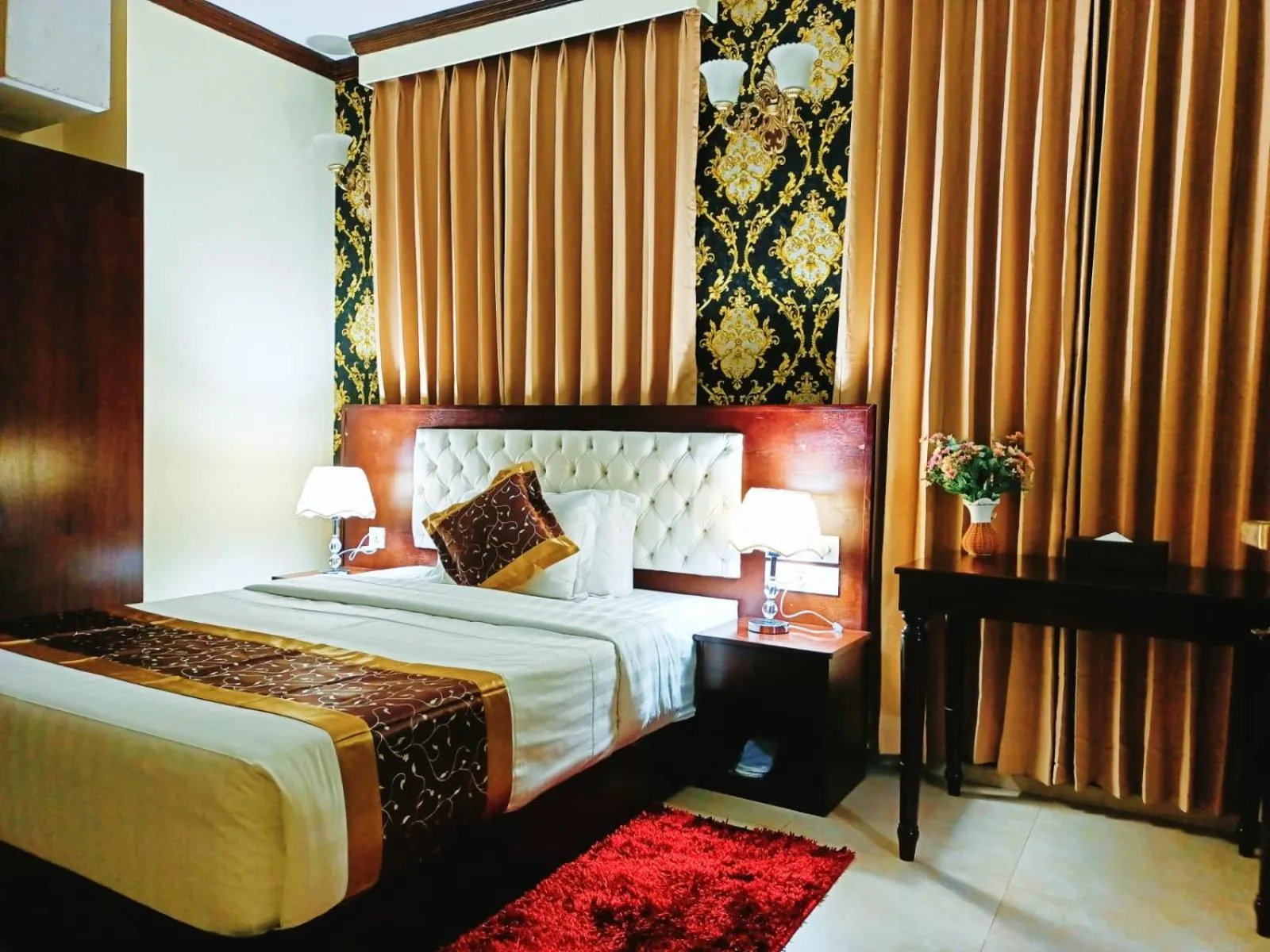 Bed in Hotel Crystal Rose - Sylhet
