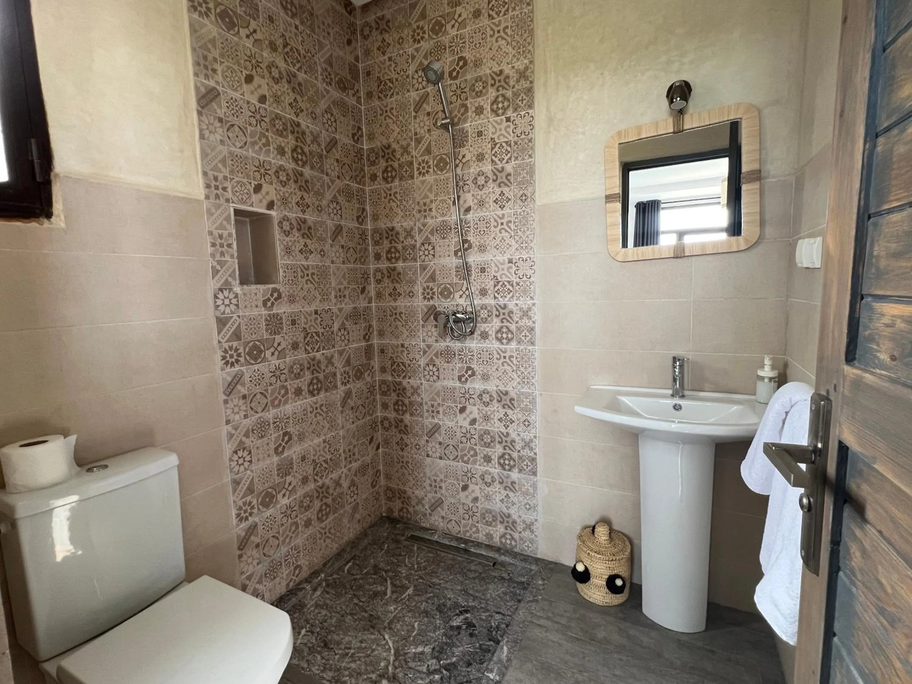 Shower in Dar Ayman Essaouira