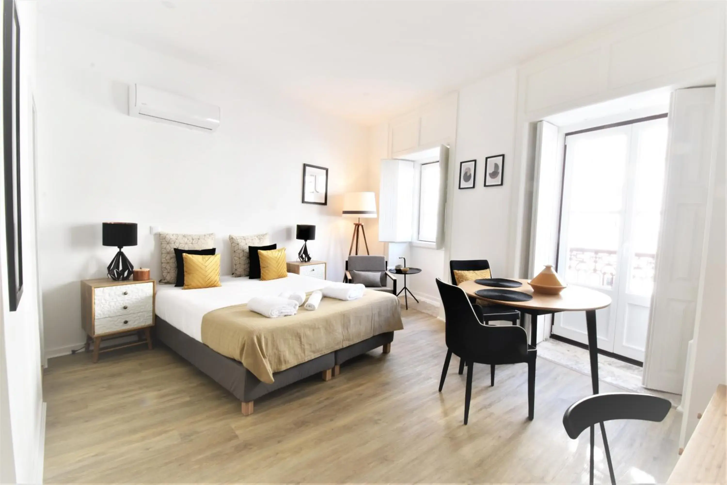 Sophia Studios Sophia Studios