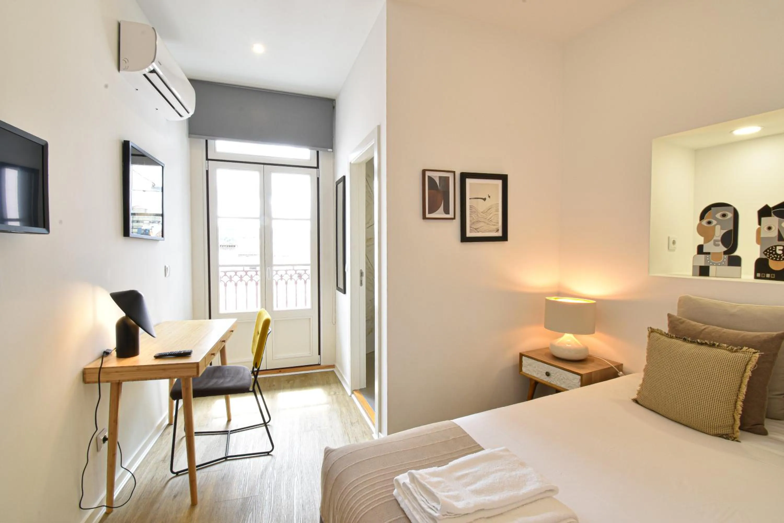 Bed in Sophia Studios