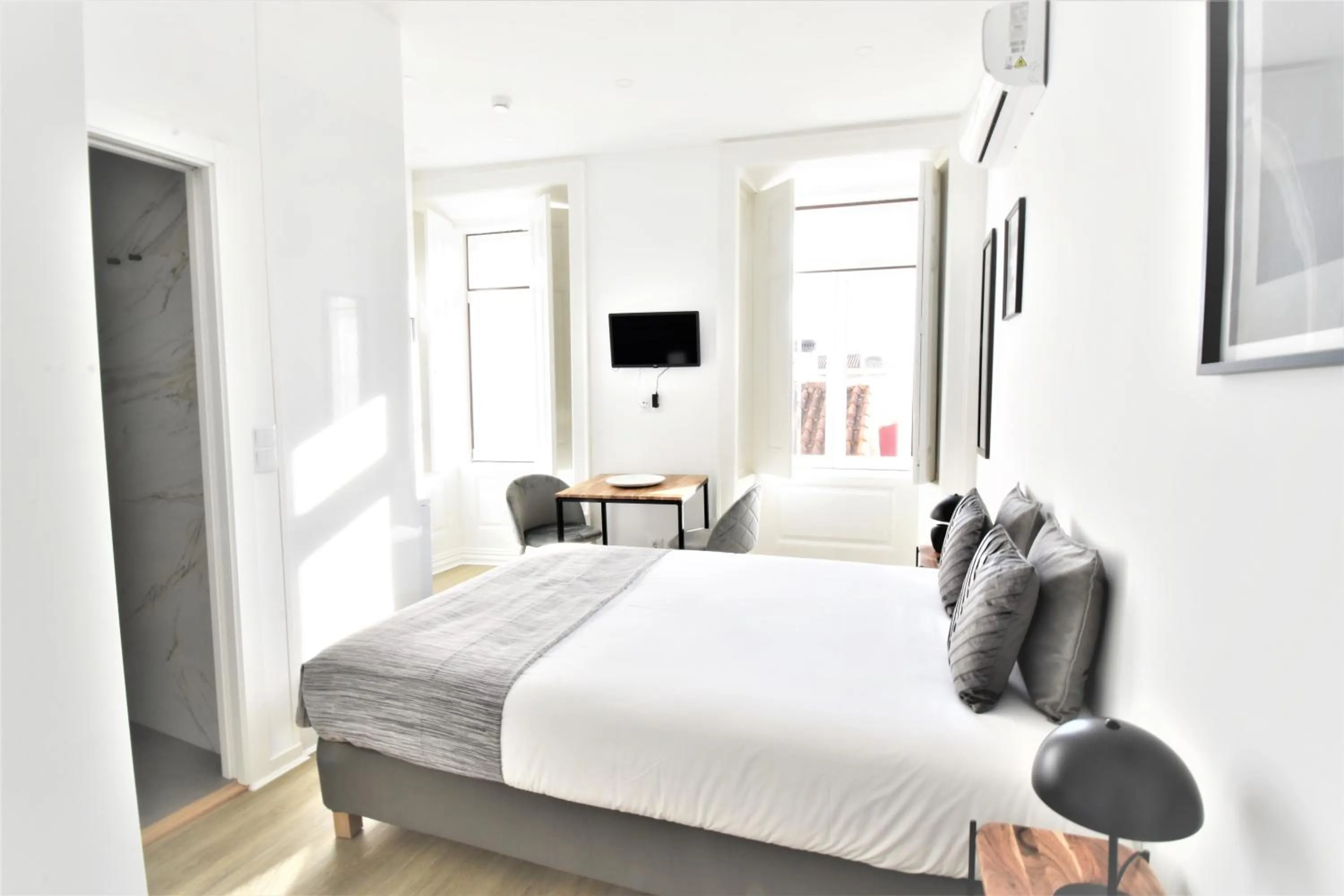 Bed in Sophia Studios