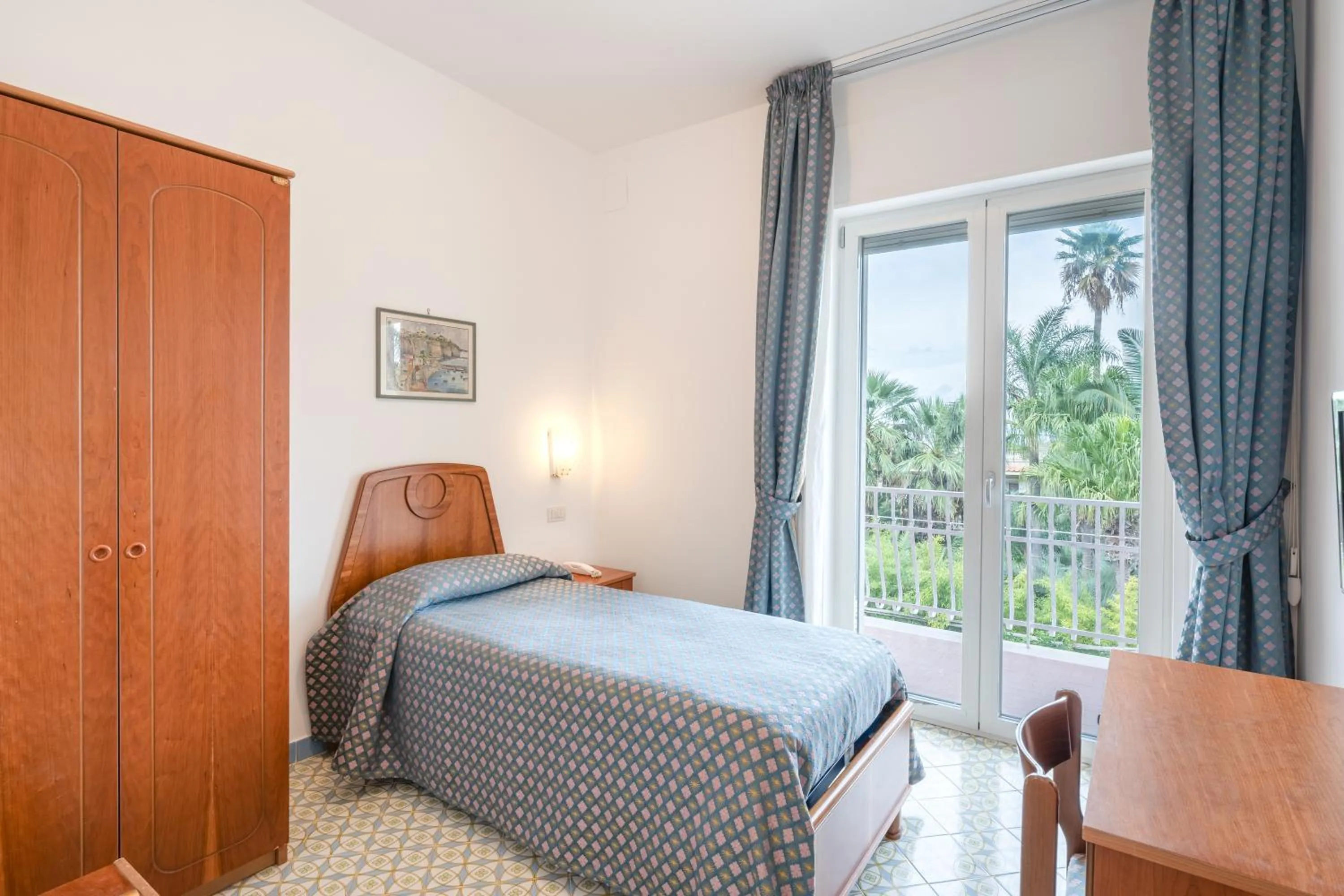 Bedroom, Bed in Hotel Eliseo Park's