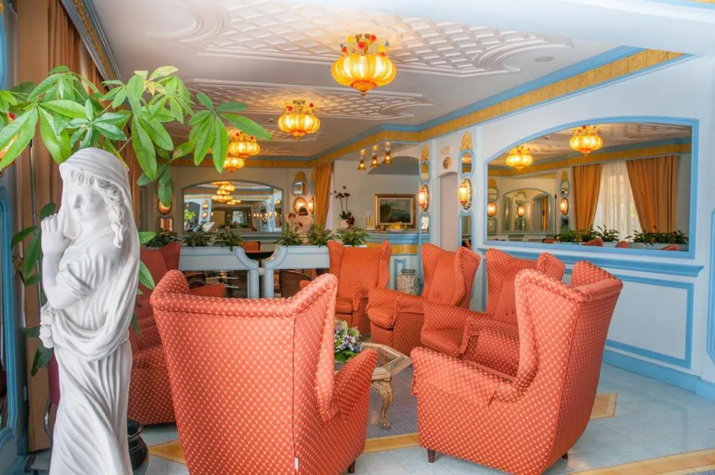 Lounge or bar in Hotel Eliseo Park's