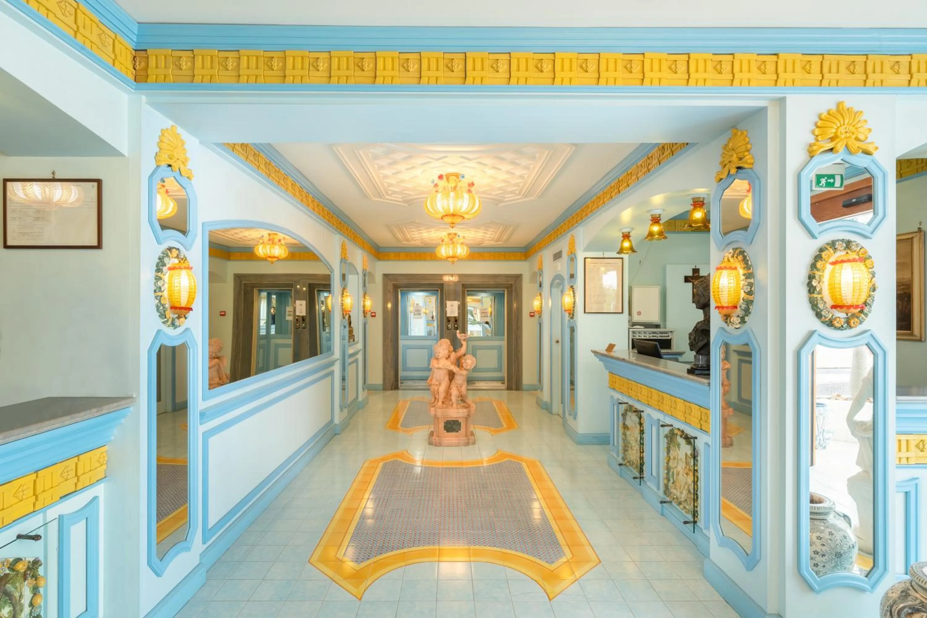 Lobby or reception in Hotel Eliseo Park's