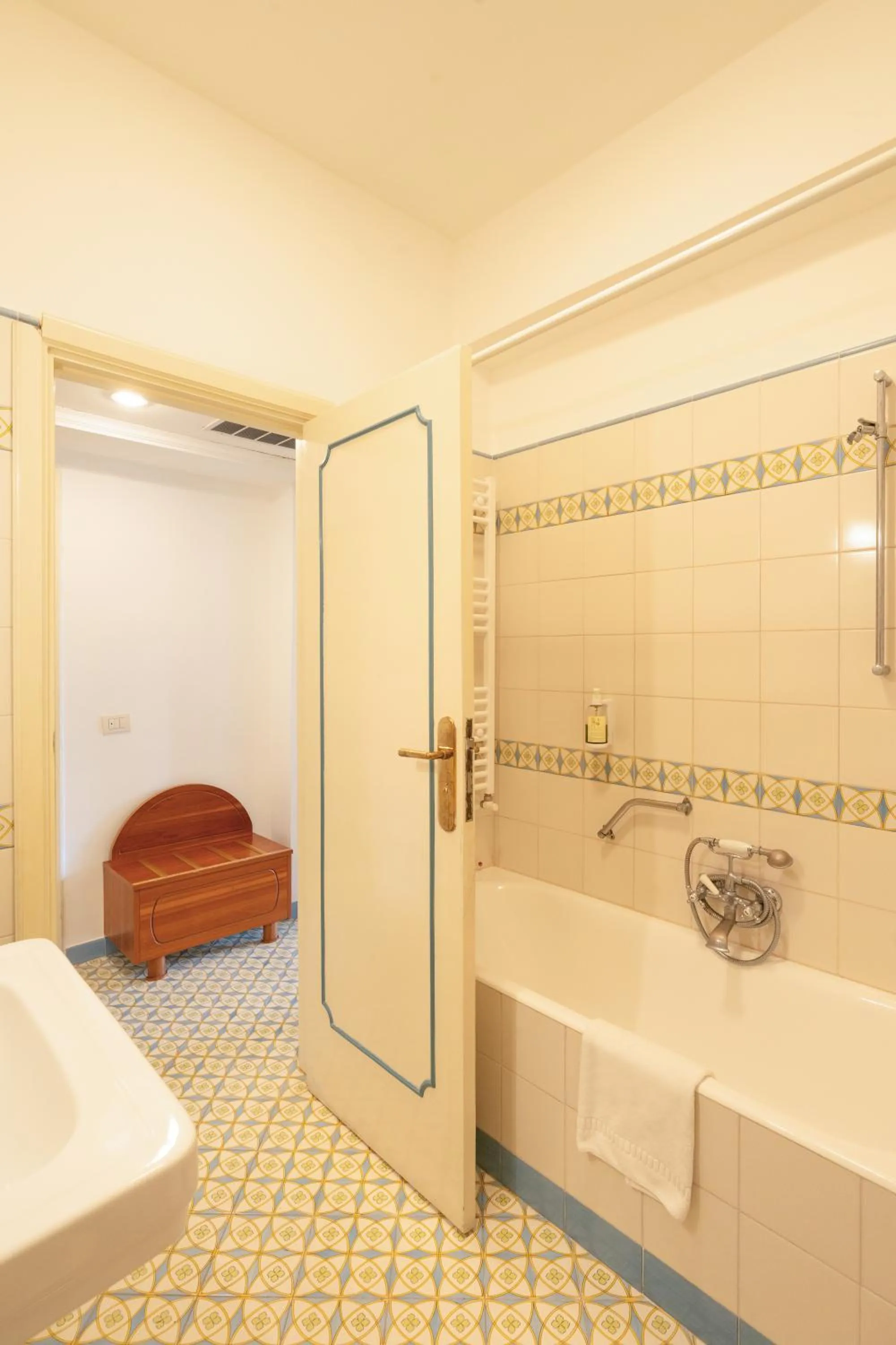 Bathroom in Hotel Eliseo Park's