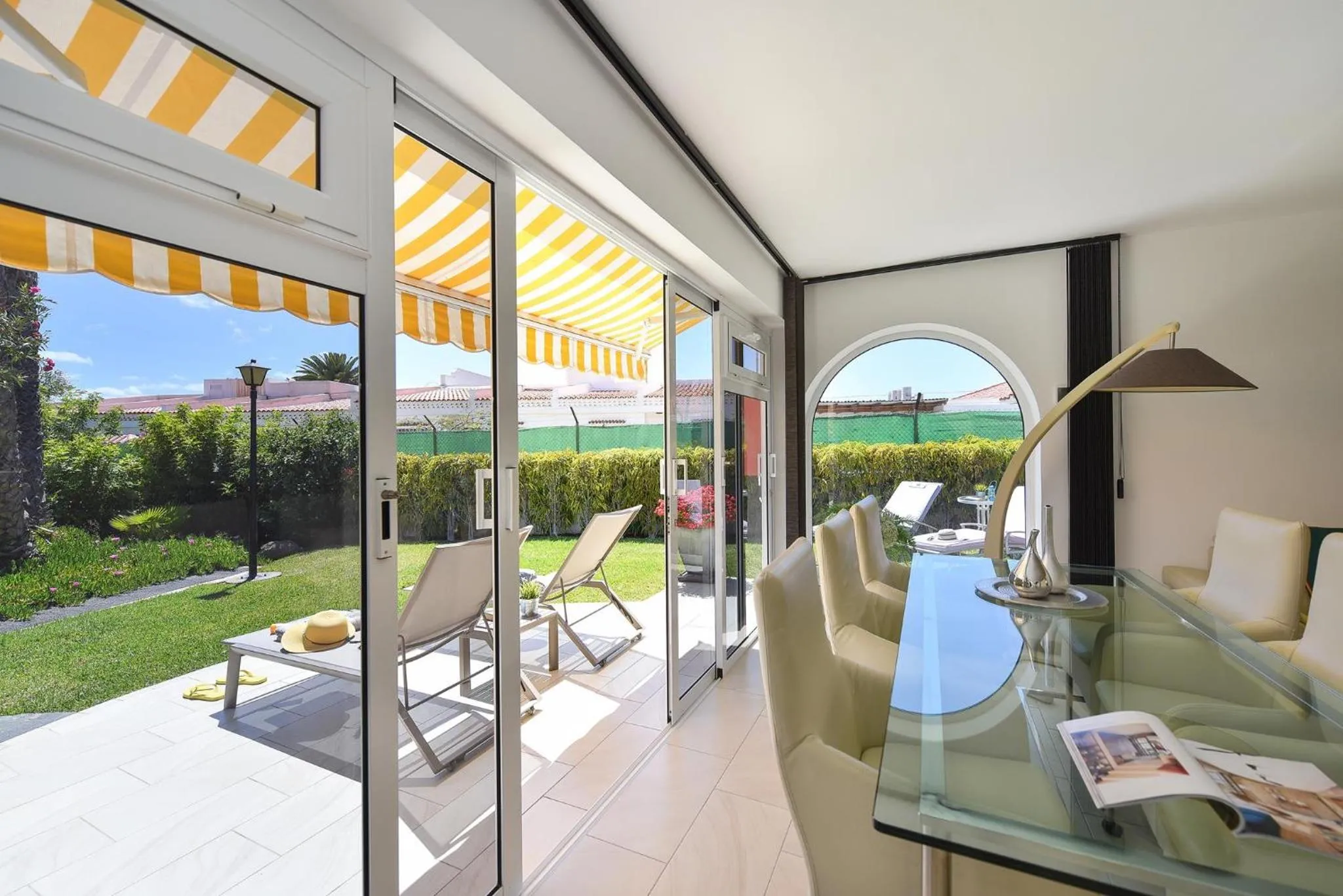 Garden in Bungalow Sun Club EM259A by VillaGranCanaria
