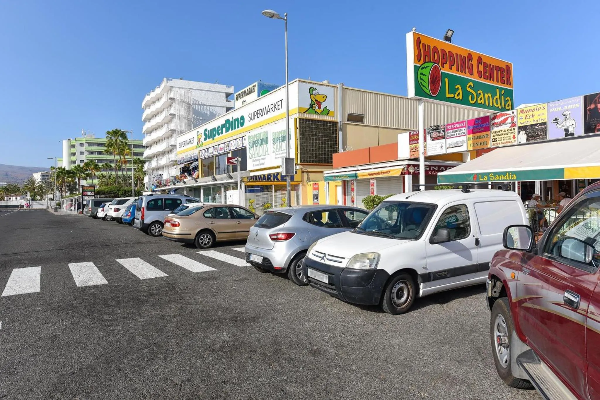 Neighbourhood in Bungalow Sun Club EM259A by VillaGranCanaria
