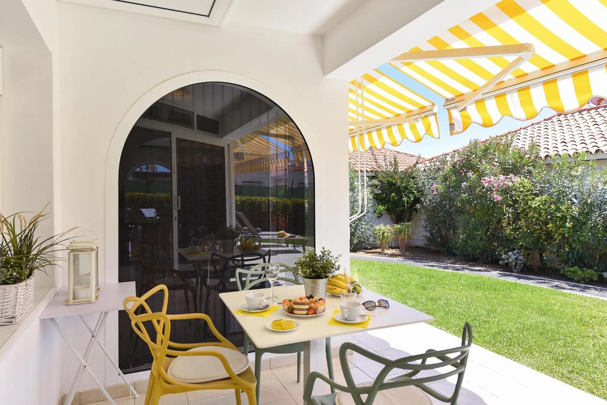 Balcony/Terrace in Bungalow Sun Club EM259A by VillaGranCanaria