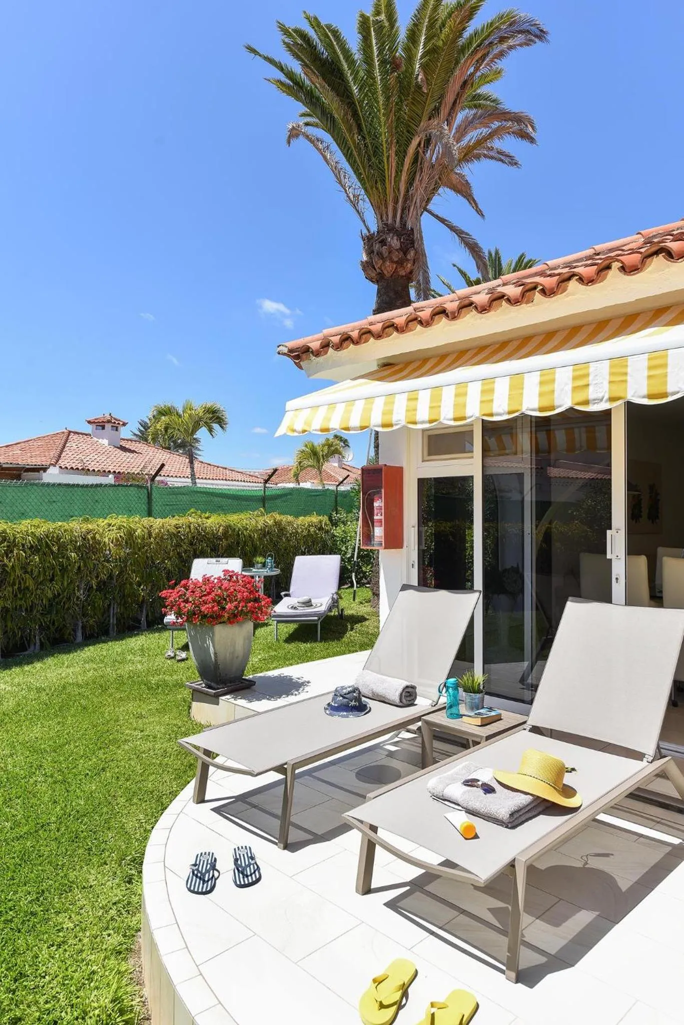 Solarium in Bungalow Sun Club EM259A by VillaGranCanaria