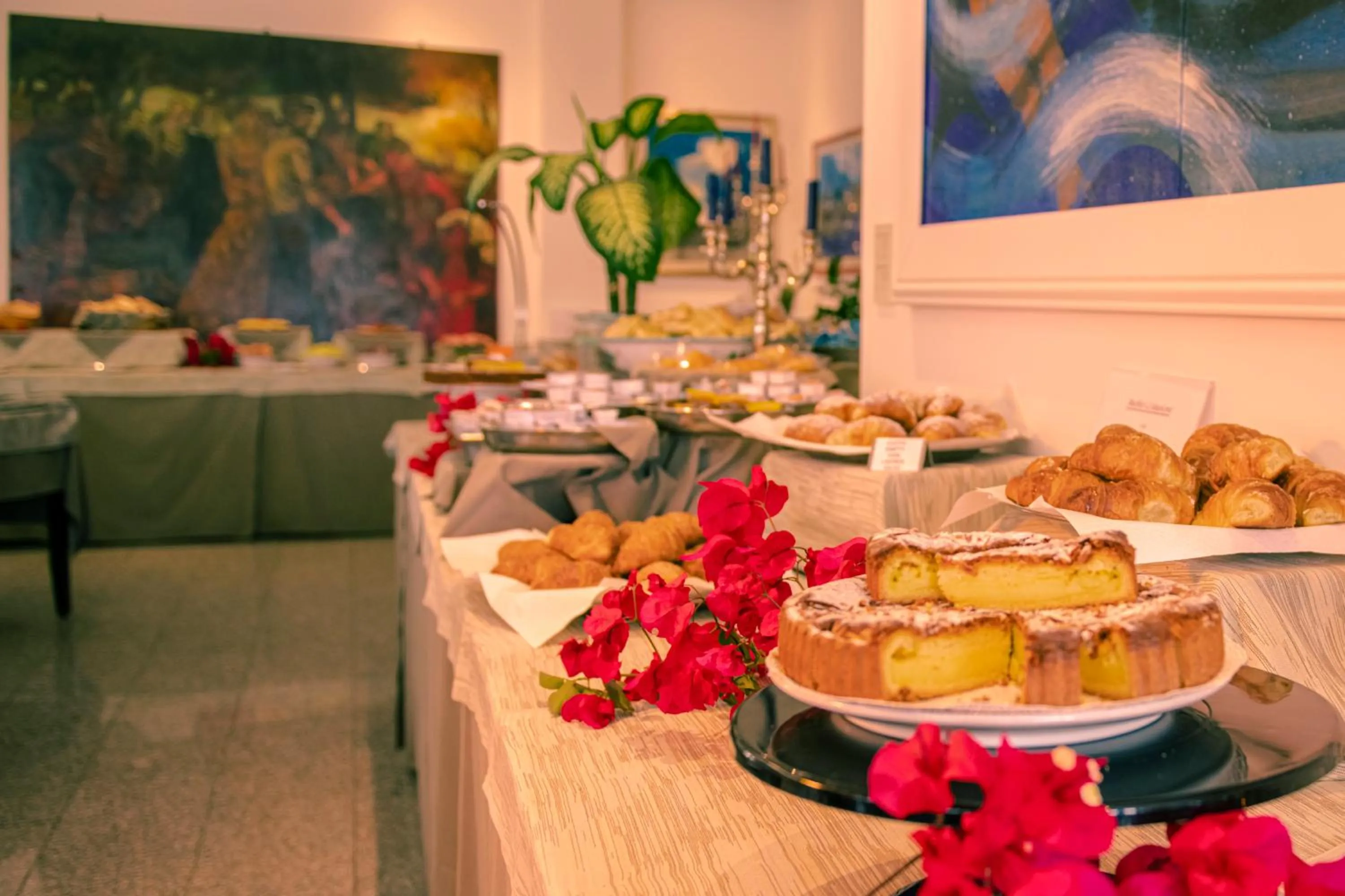 Restaurant/places to eat in Hotel Califfo