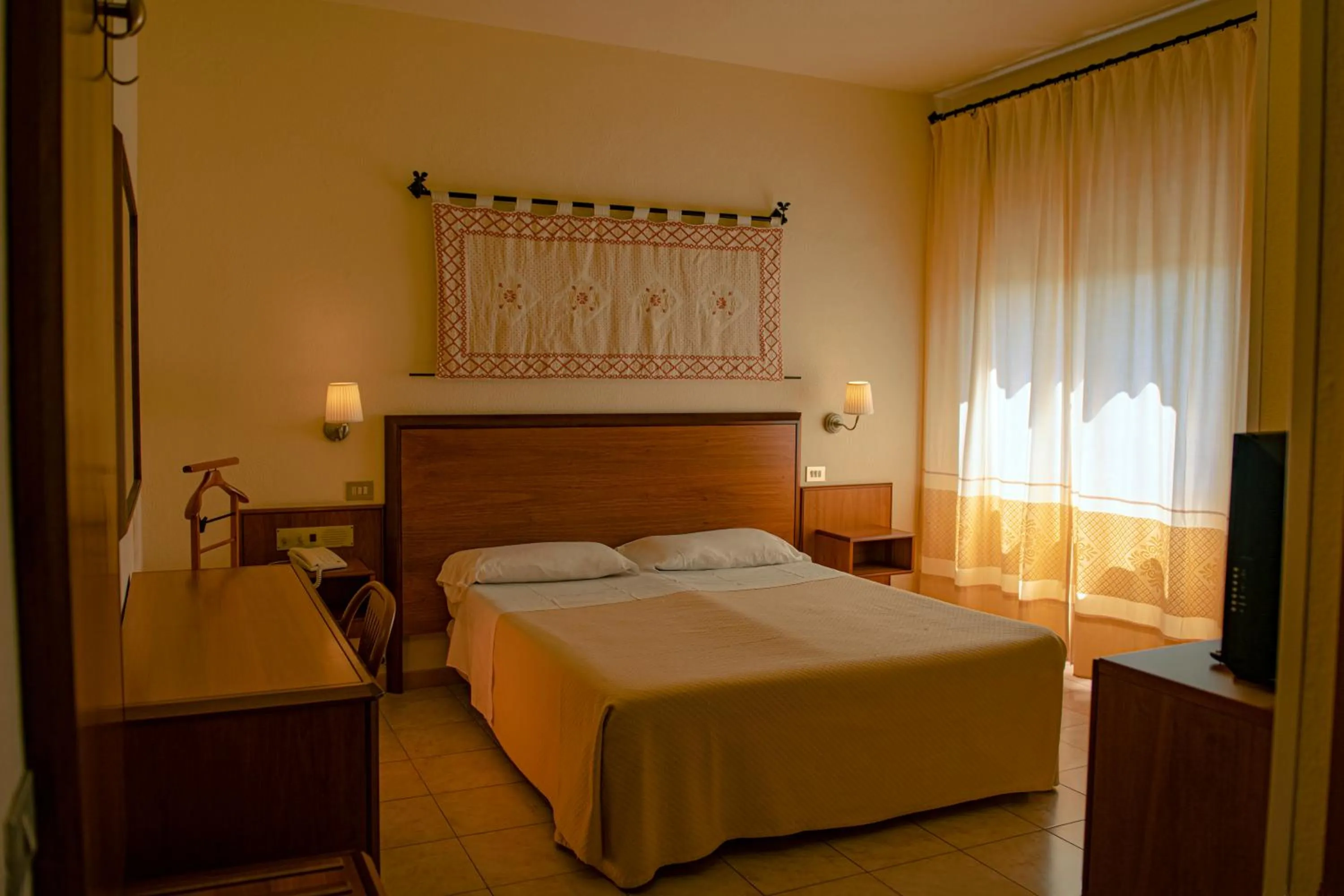 Photo of the whole room, Bed in Hotel Califfo