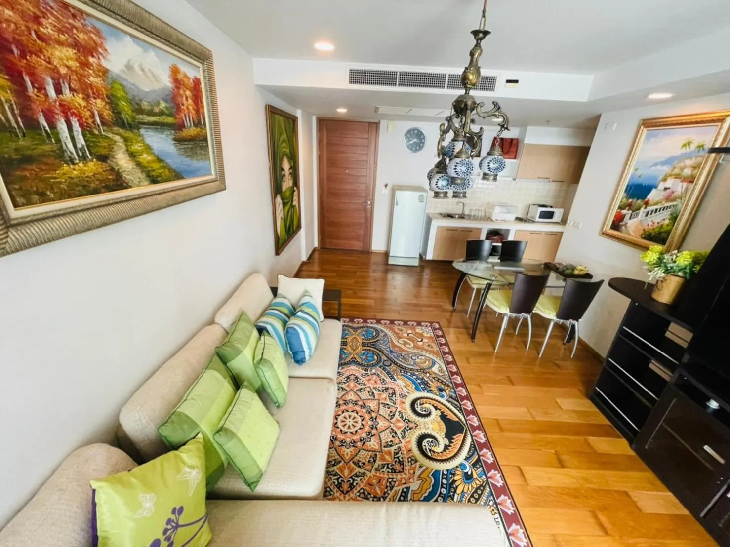 Living room in Baan San Suk Hua Hin