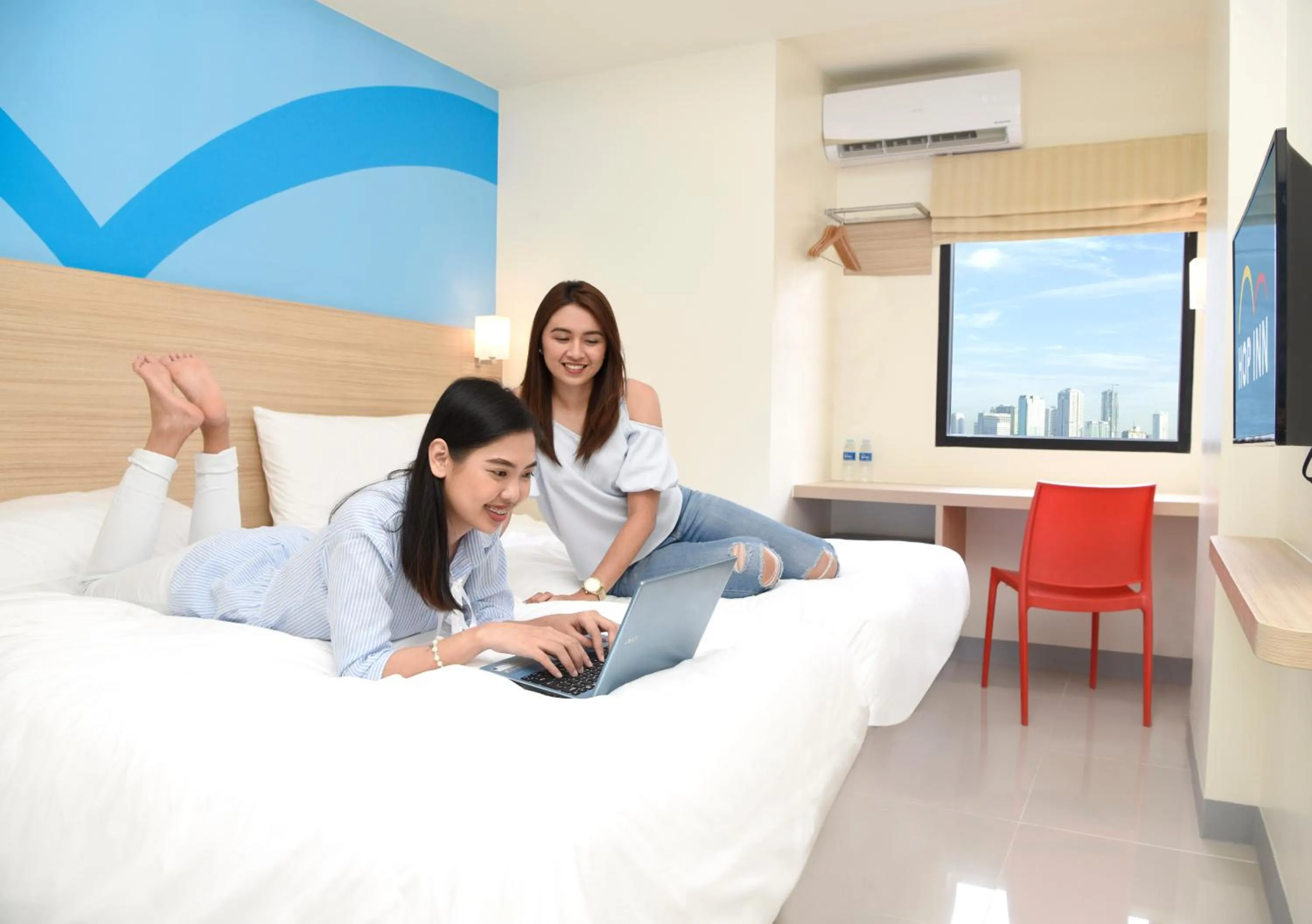 Bedroom, Bed in Hop Inn Hotel Cebu City