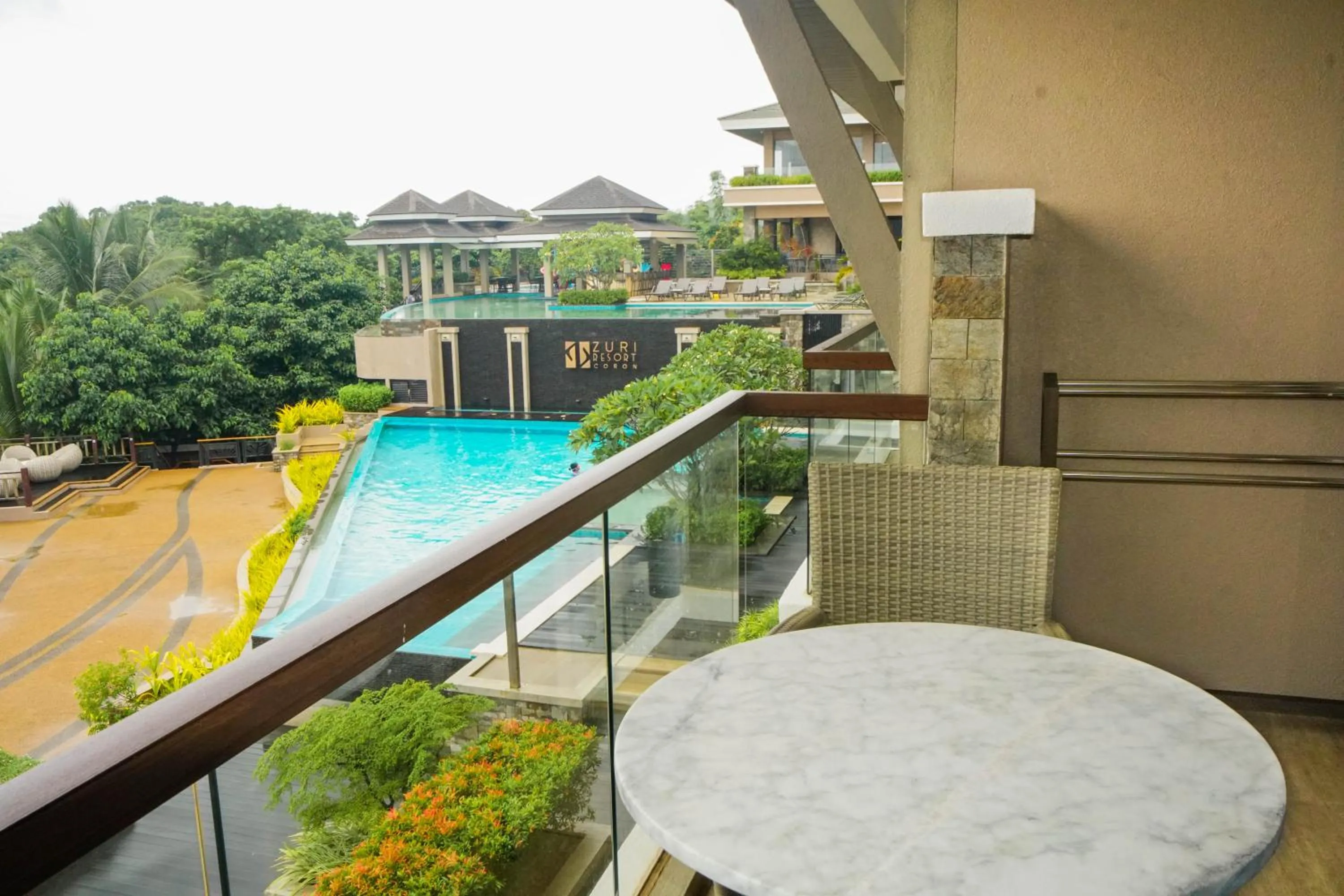 Balcony/Terrace in Zuri Resort