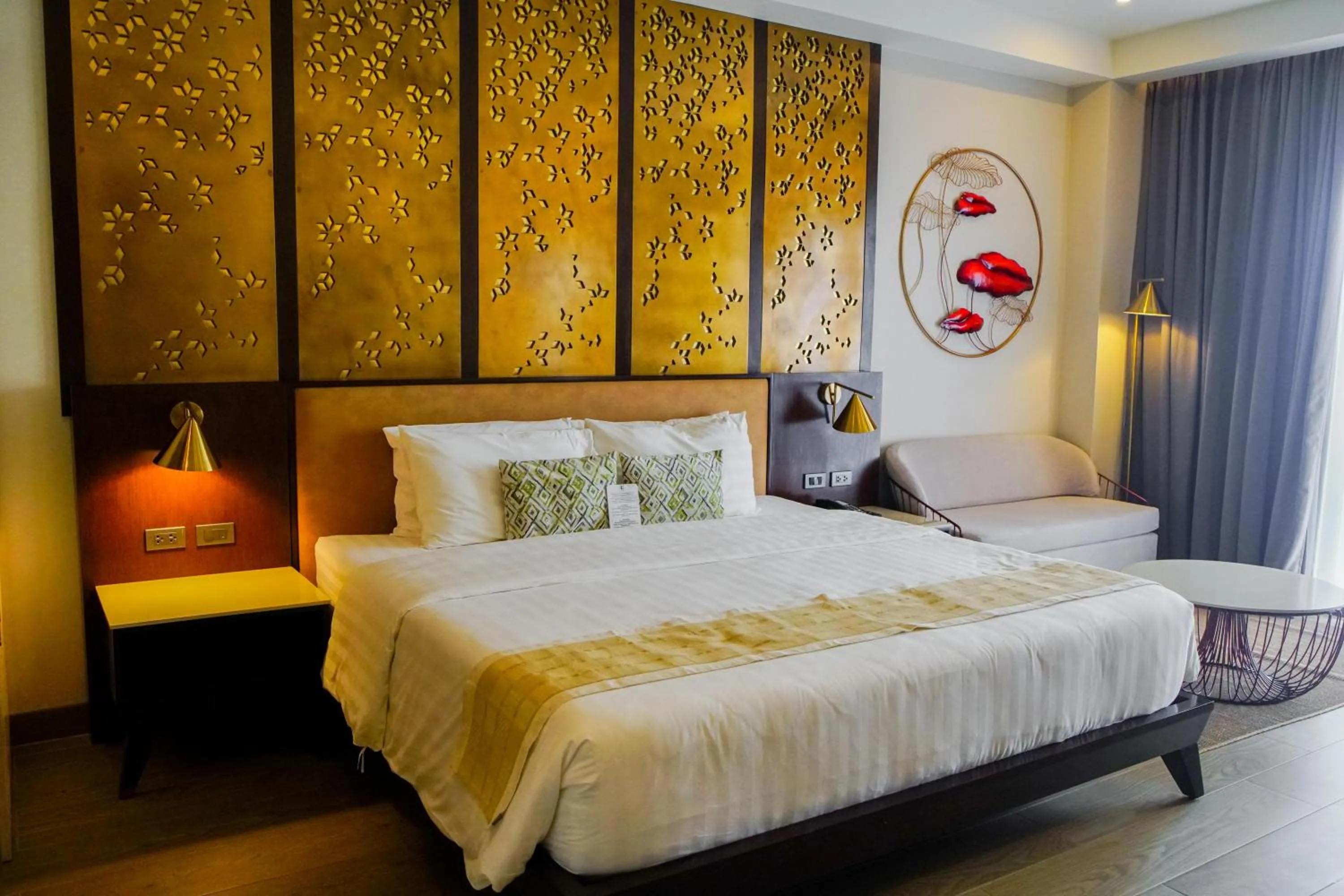 Bedroom, Bed in Zuri Resort