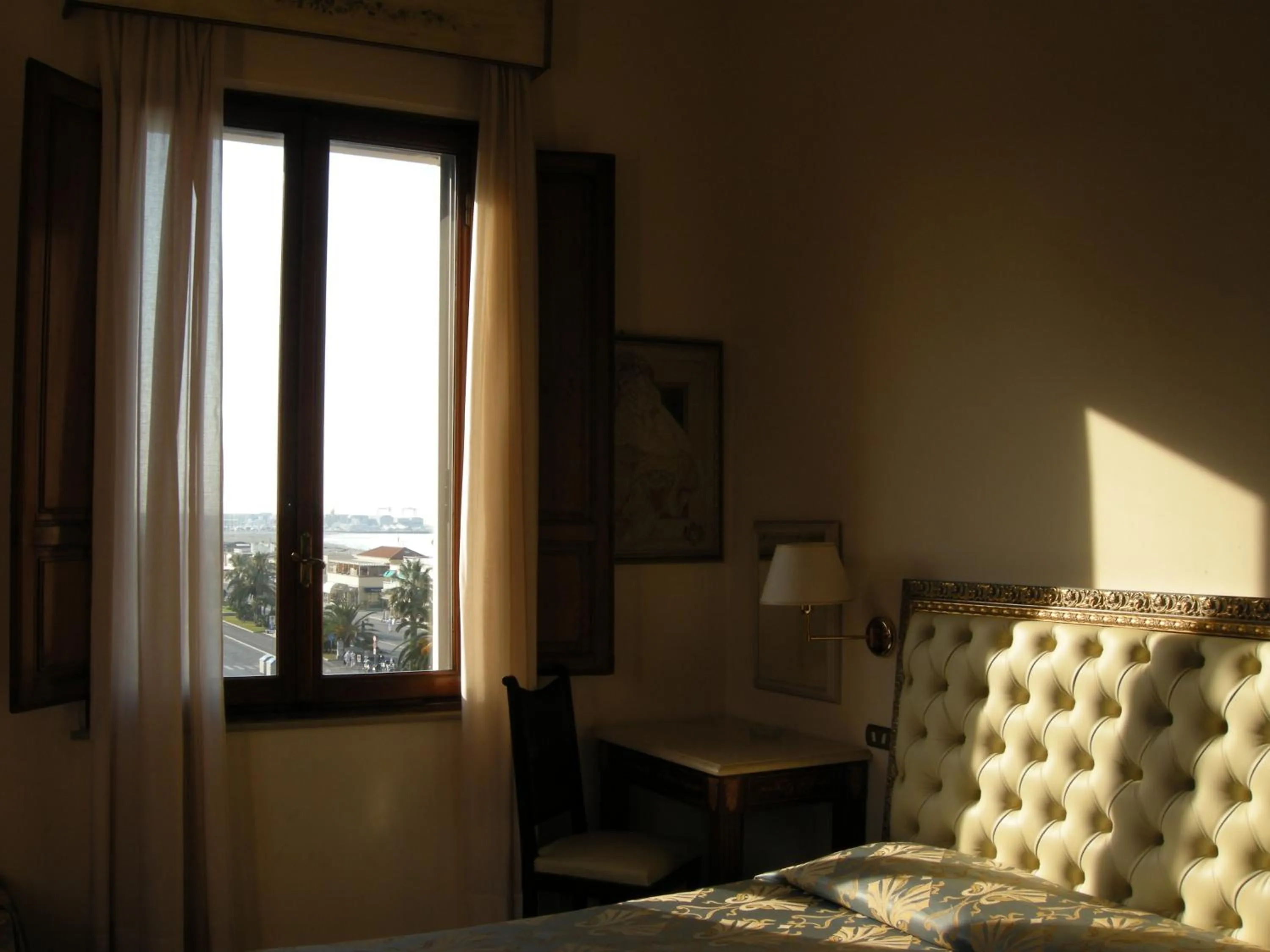 Bedroom, Bed in Villa Tina Hotel