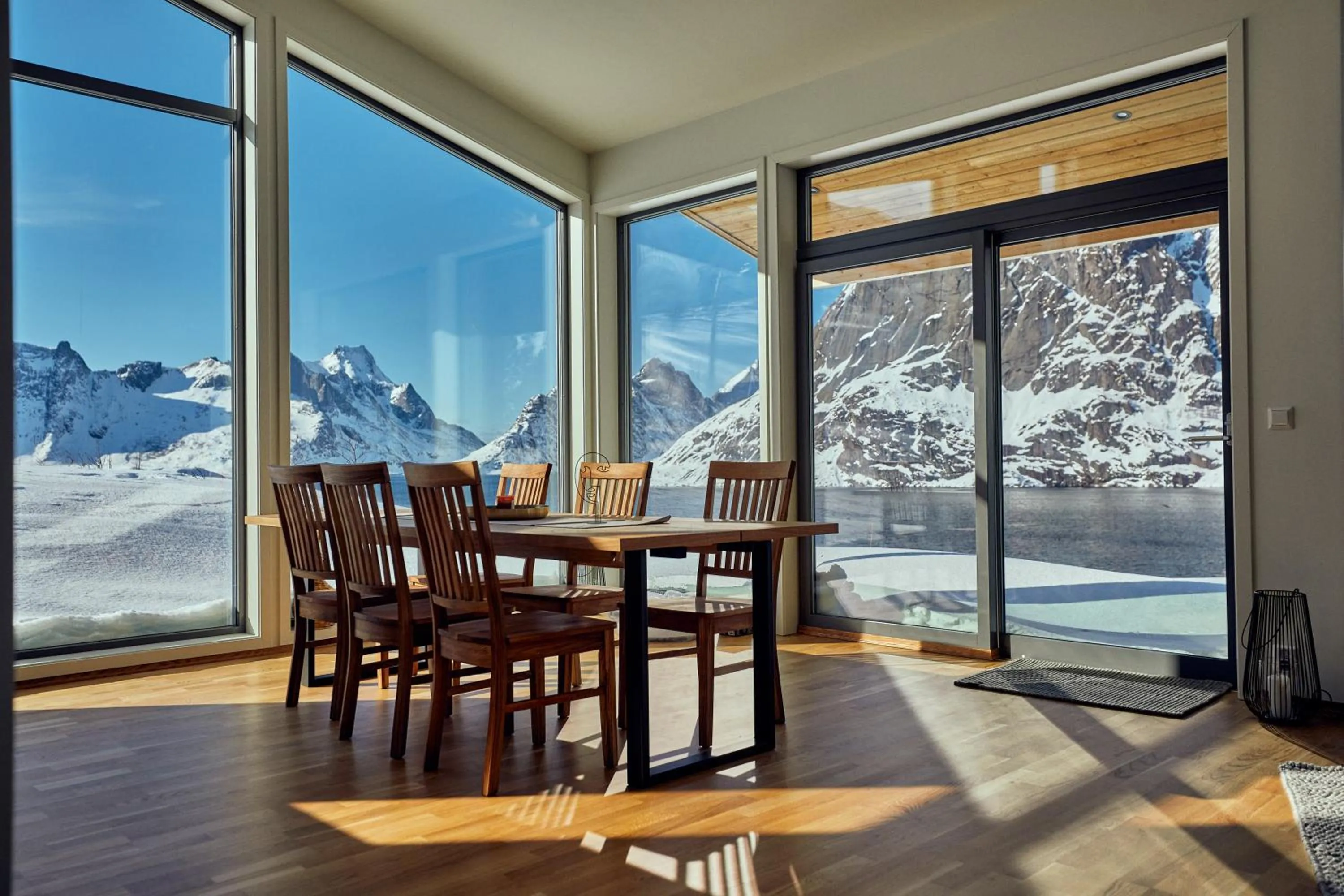 Winter in Lofoten panorama luxury home with sauna in Reine