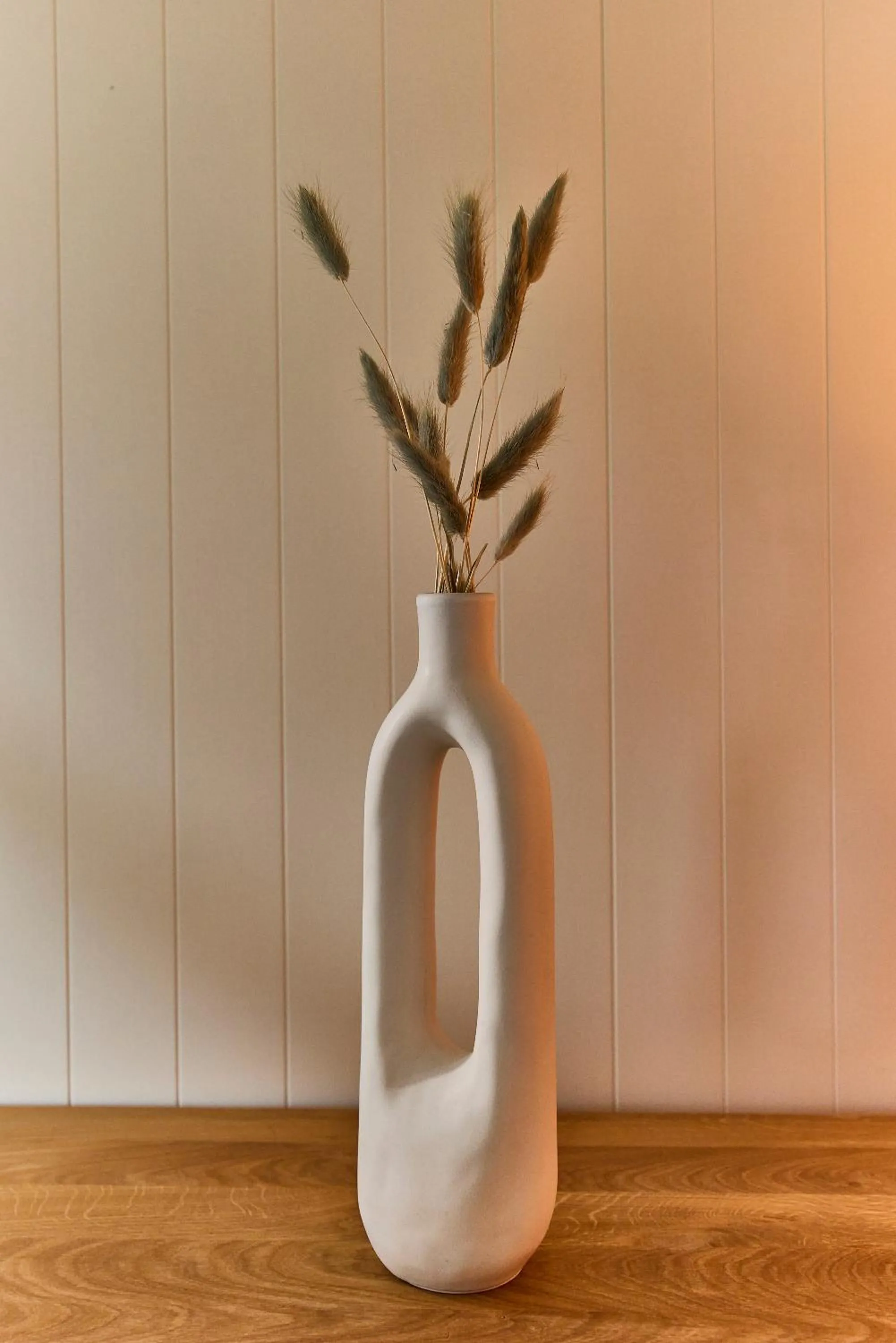 Decorative detail in Lofoten panorama luxury home with sauna in Reine