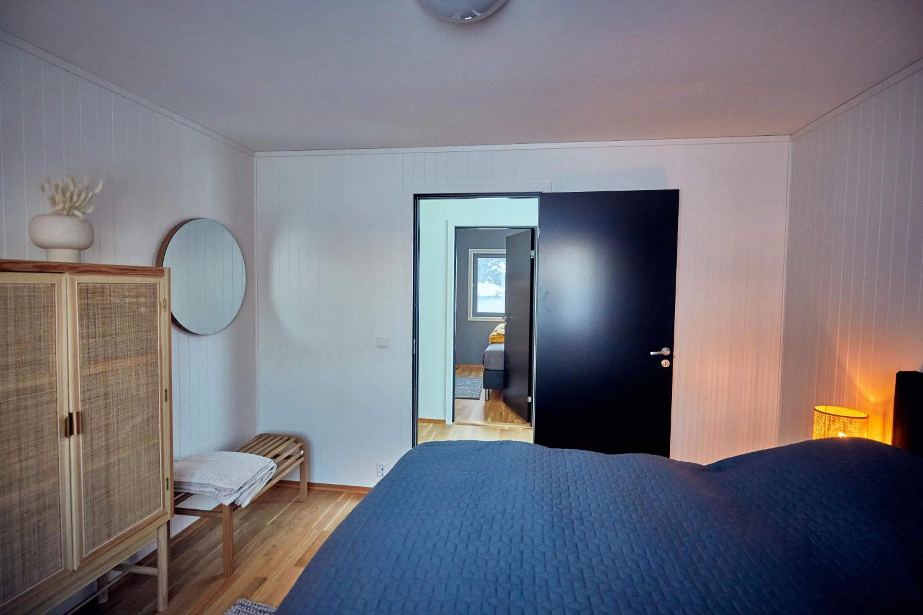 Photo of the whole room, Bed in Lofoten panorama luxury home with sauna in Reine