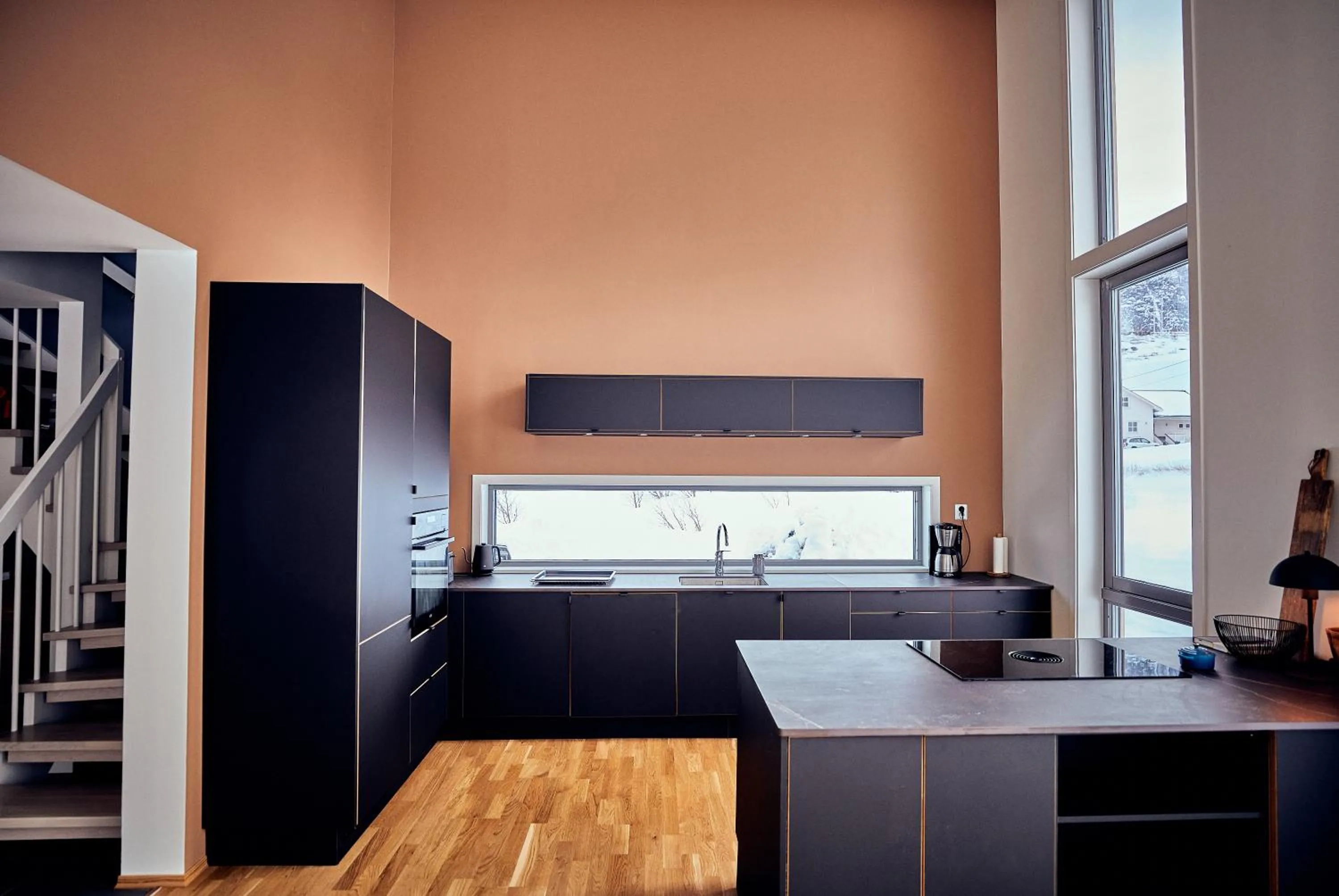 Kitchen or kitchenette in Lofoten panorama luxury home with sauna in Reine