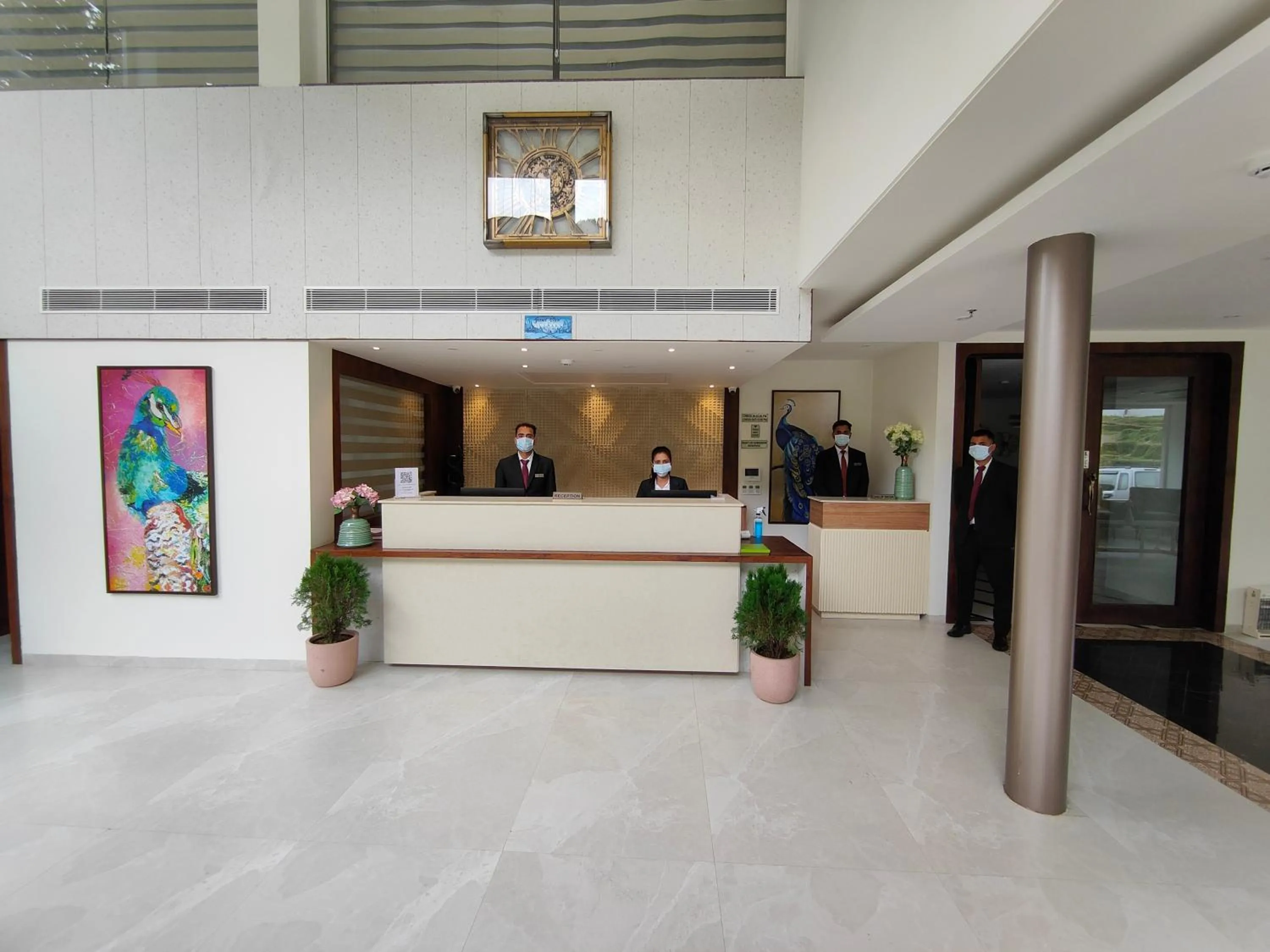 Lobby or reception in juSTa Grand View Resort & Spa, Manali