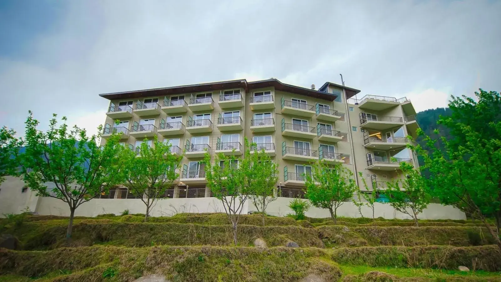 Property building in juSTa Grand View Resort & Spa, Manali Property building in juSTa Grand View Resort & Spa, Manali