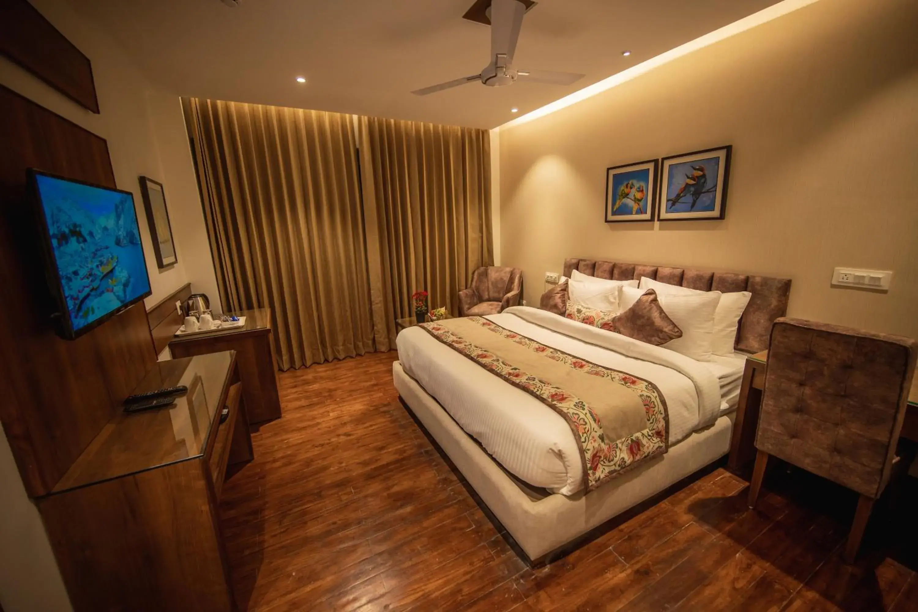 Bed in juSTa Grand View Resort & Spa, Manali Bed in juSTa Grand View Resort & Spa, Manali