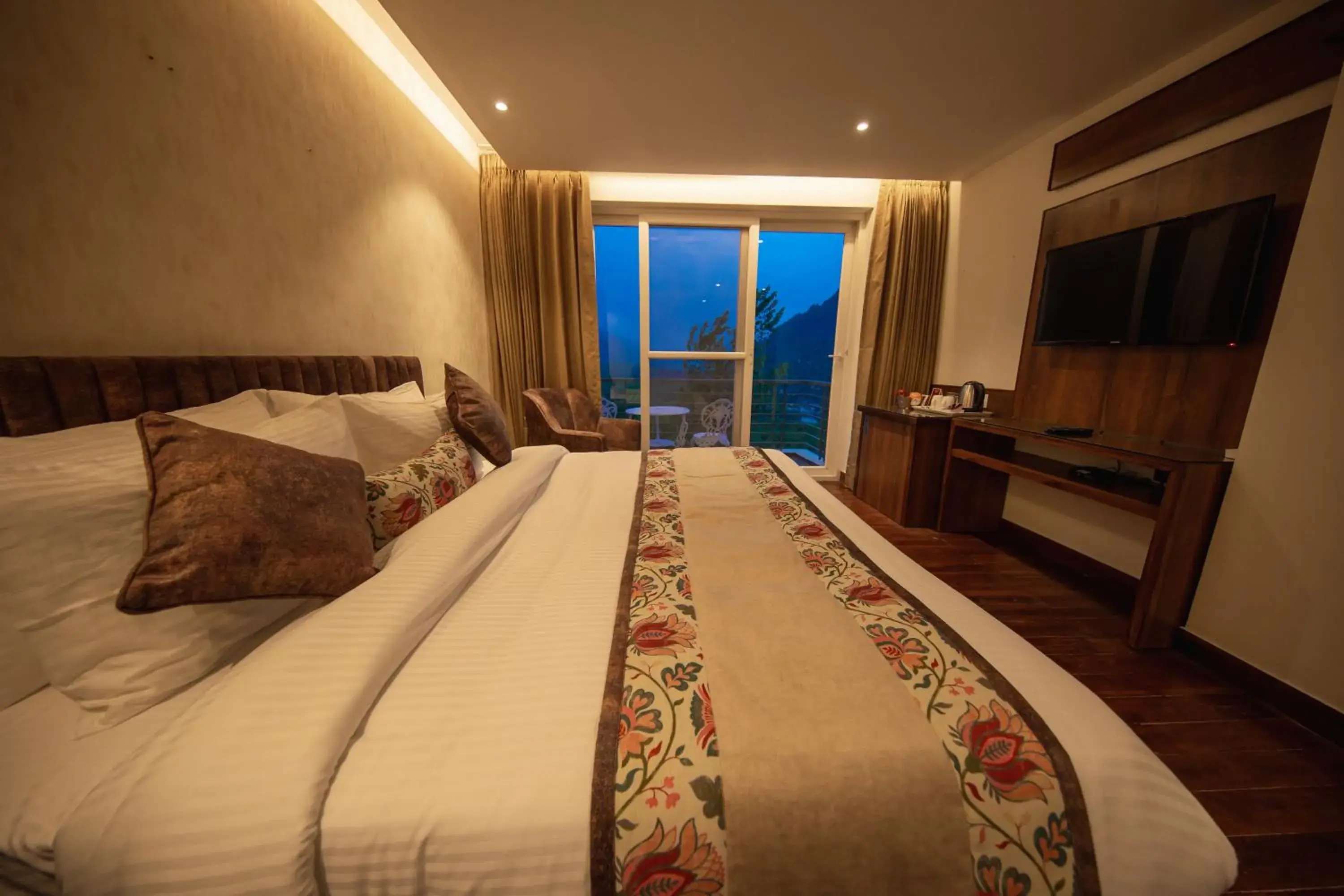 Bed in juSTa Grand View Resort & Spa, Manali Bed in juSTa Grand View Resort & Spa, Manali