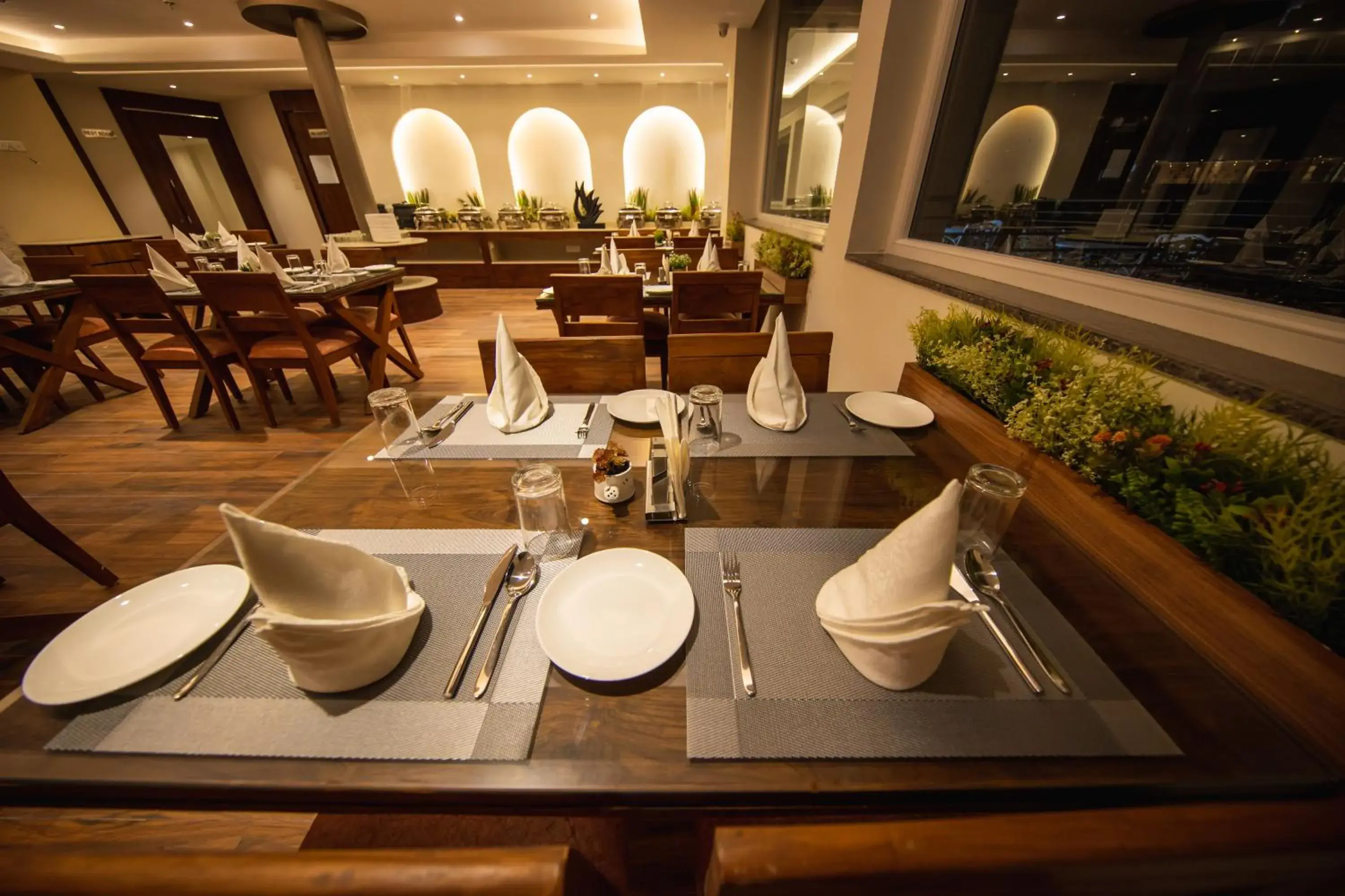 Restaurant/places to eat in juSTa Grand View Resort & Spa, Manali Restaurant/places to eat in juSTa Grand View Resort & Spa, Manali