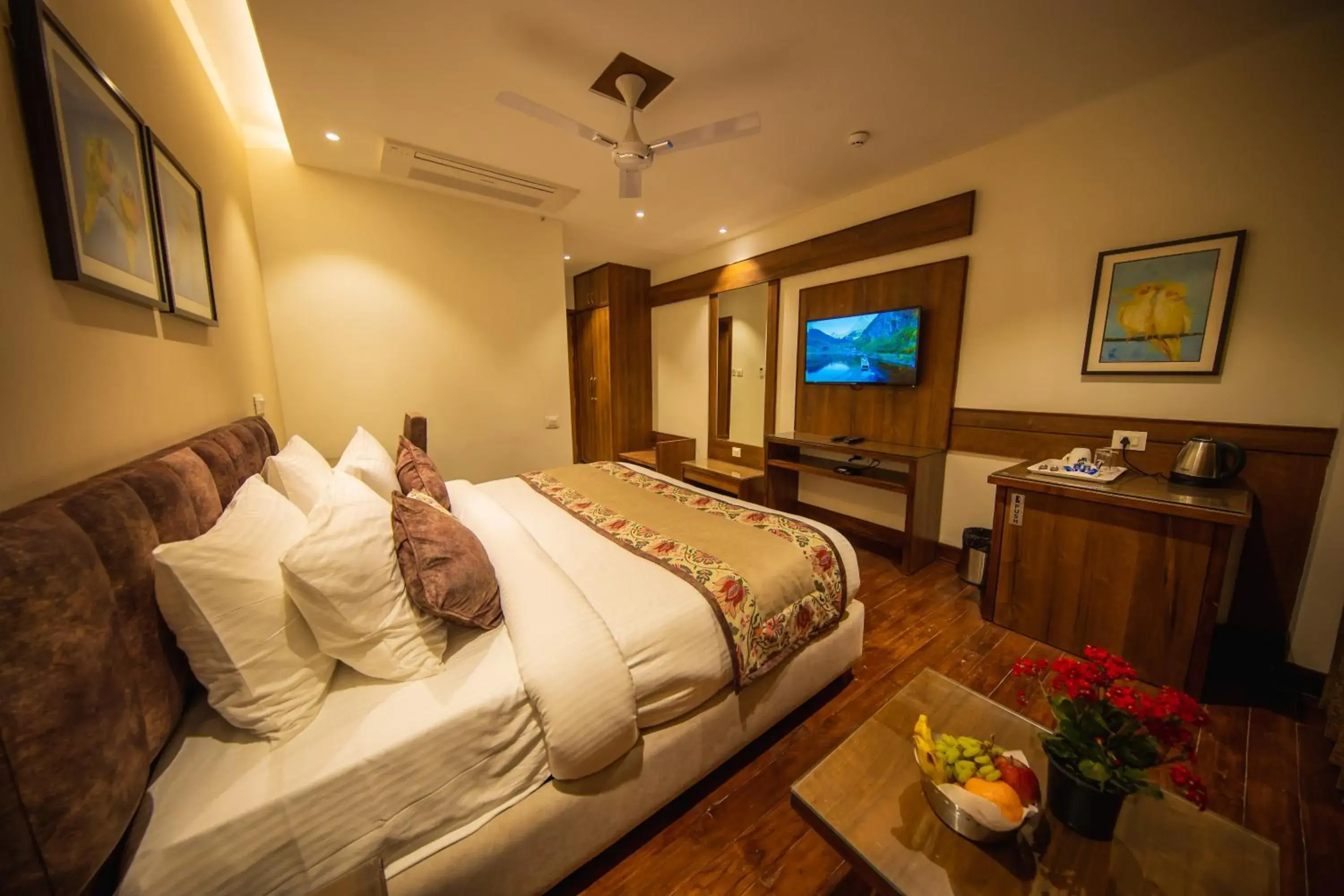 Bed in juSTa Grand View Resort & Spa, Manali Bed in juSTa Grand View Resort & Spa, Manali