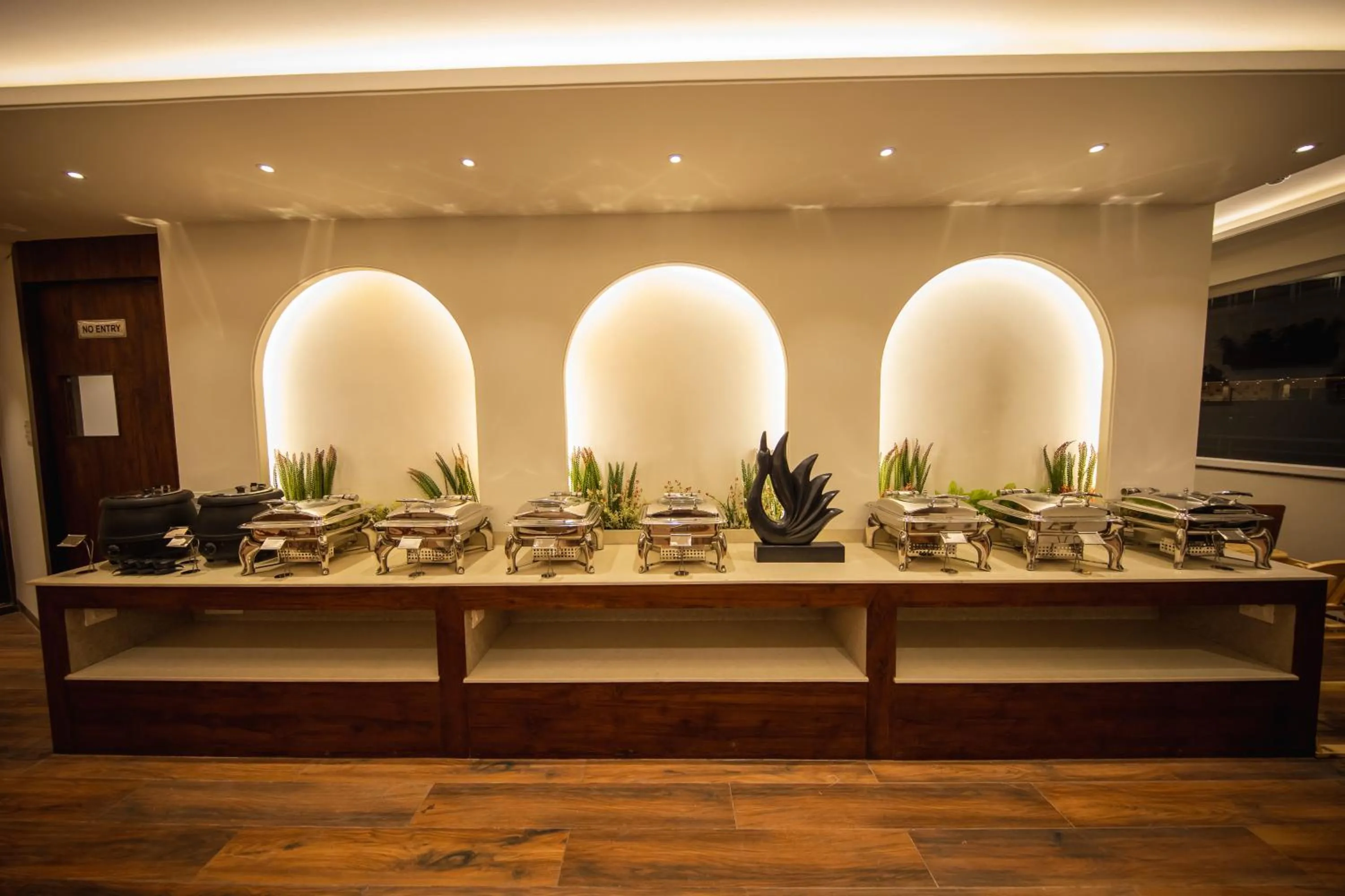 Buffet breakfast in juSTa Grand View Resort & Spa, Manali