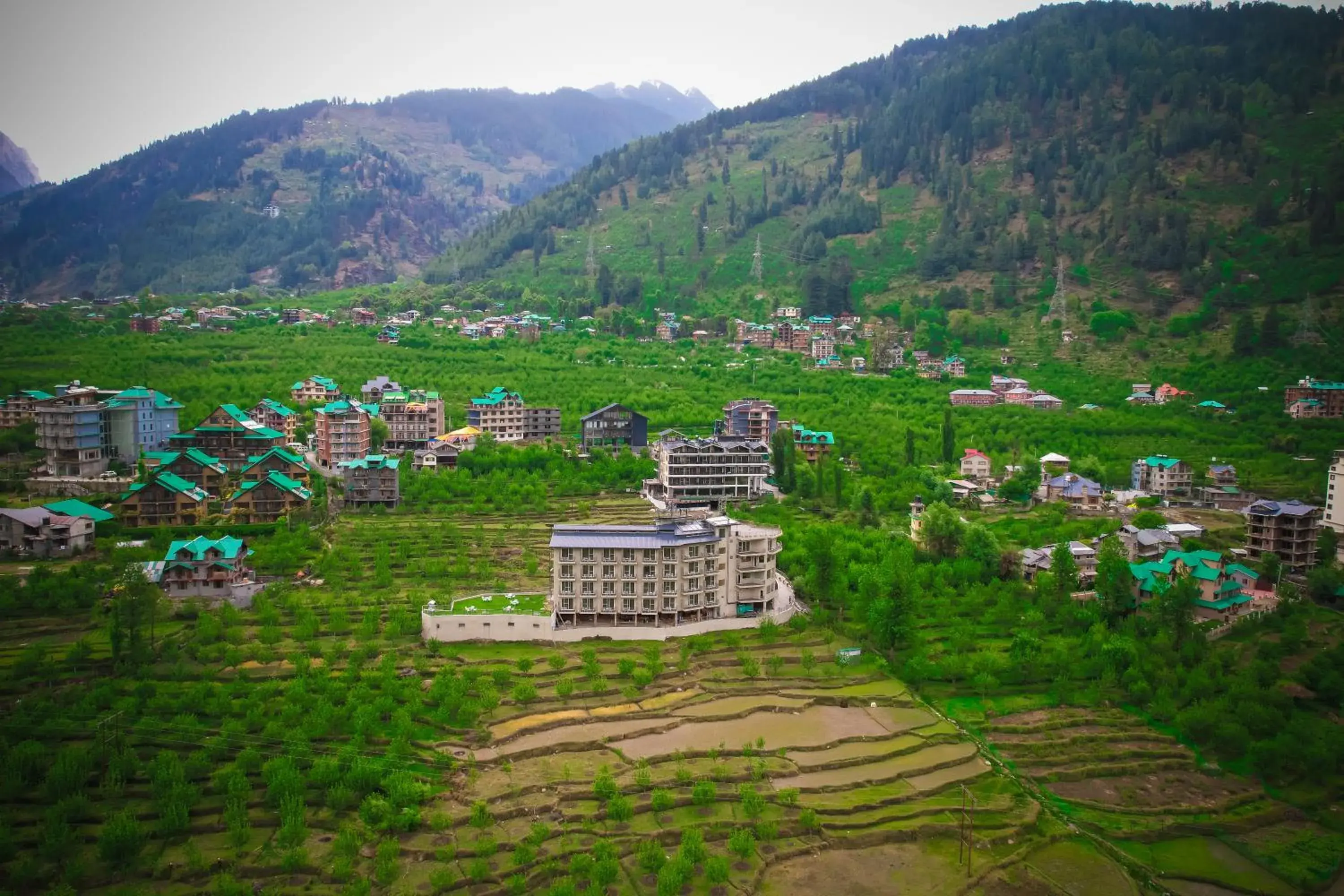 Property building in juSTa Grand View Resort & Spa, Manali Property building in juSTa Grand View Resort & Spa, Manali