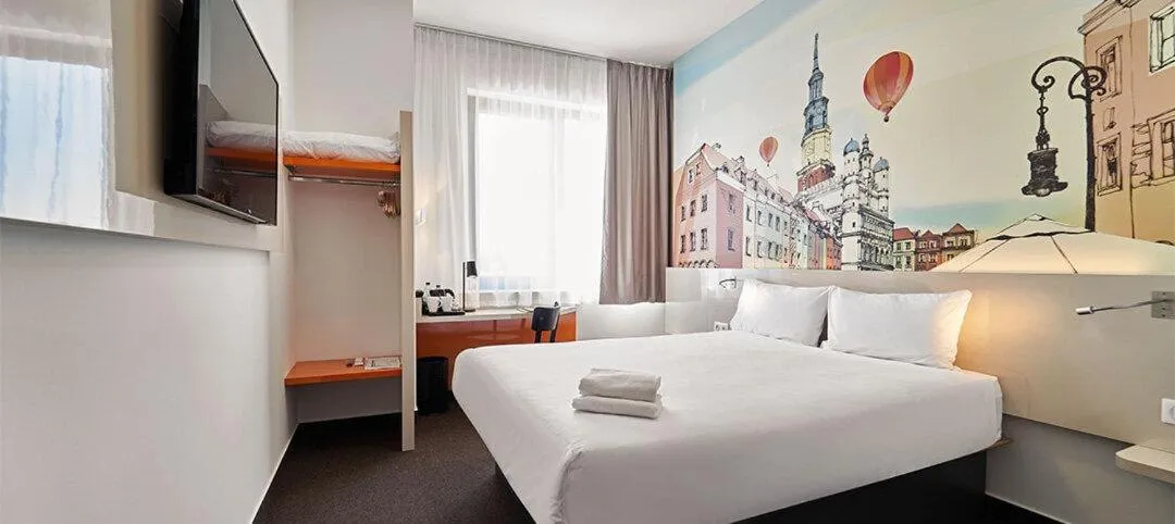 Photo of the whole room, Bed in B&B Hotel Poznań Old Town