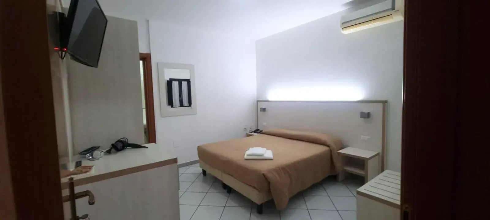 Photo of the whole room, Bed in Hotel Residence Nemo Photo of the whole room, Bed in Hotel Residence Nemo