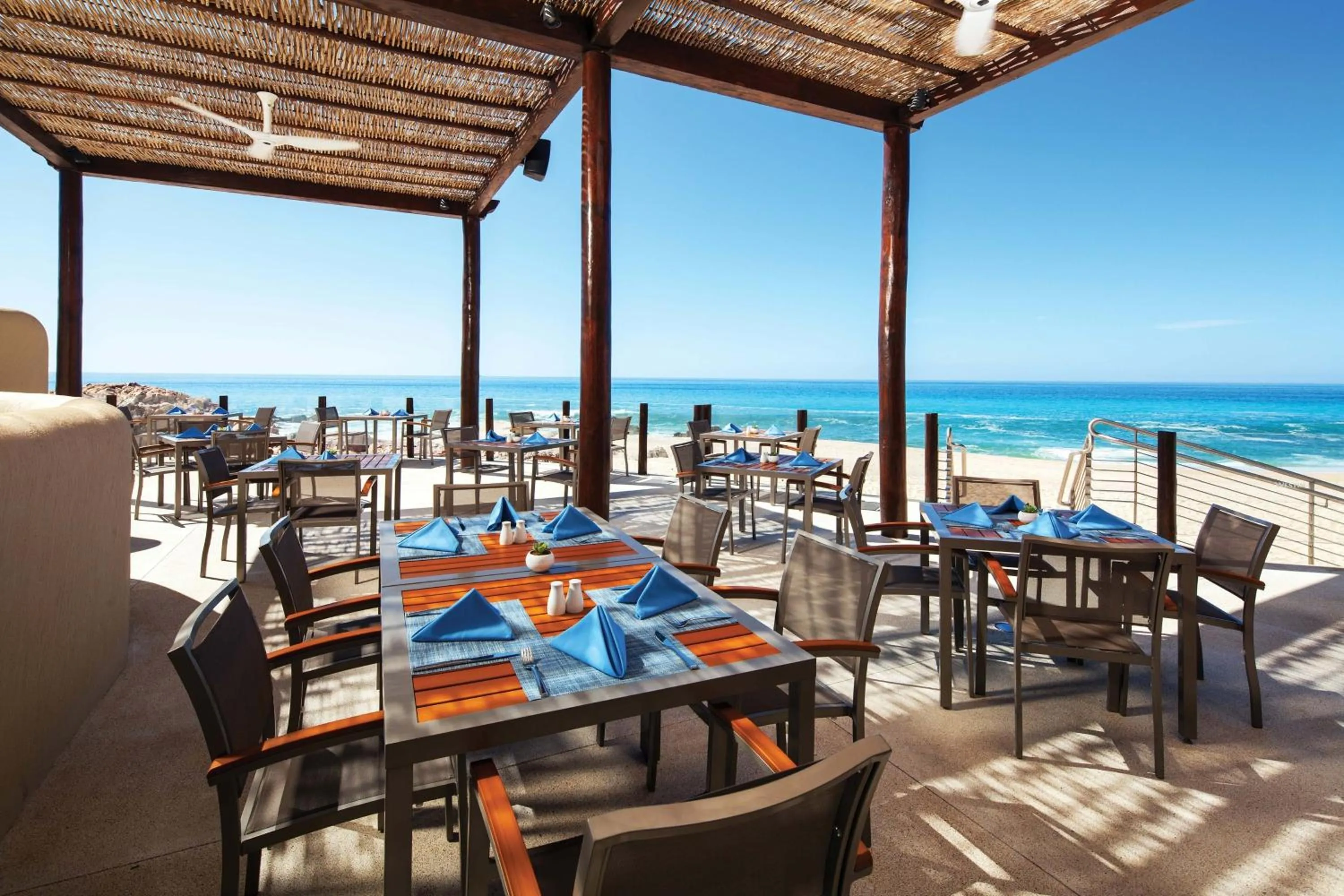 Restaurant/places to eat in The Westin Los Cabos Resort Villas - Baja Point