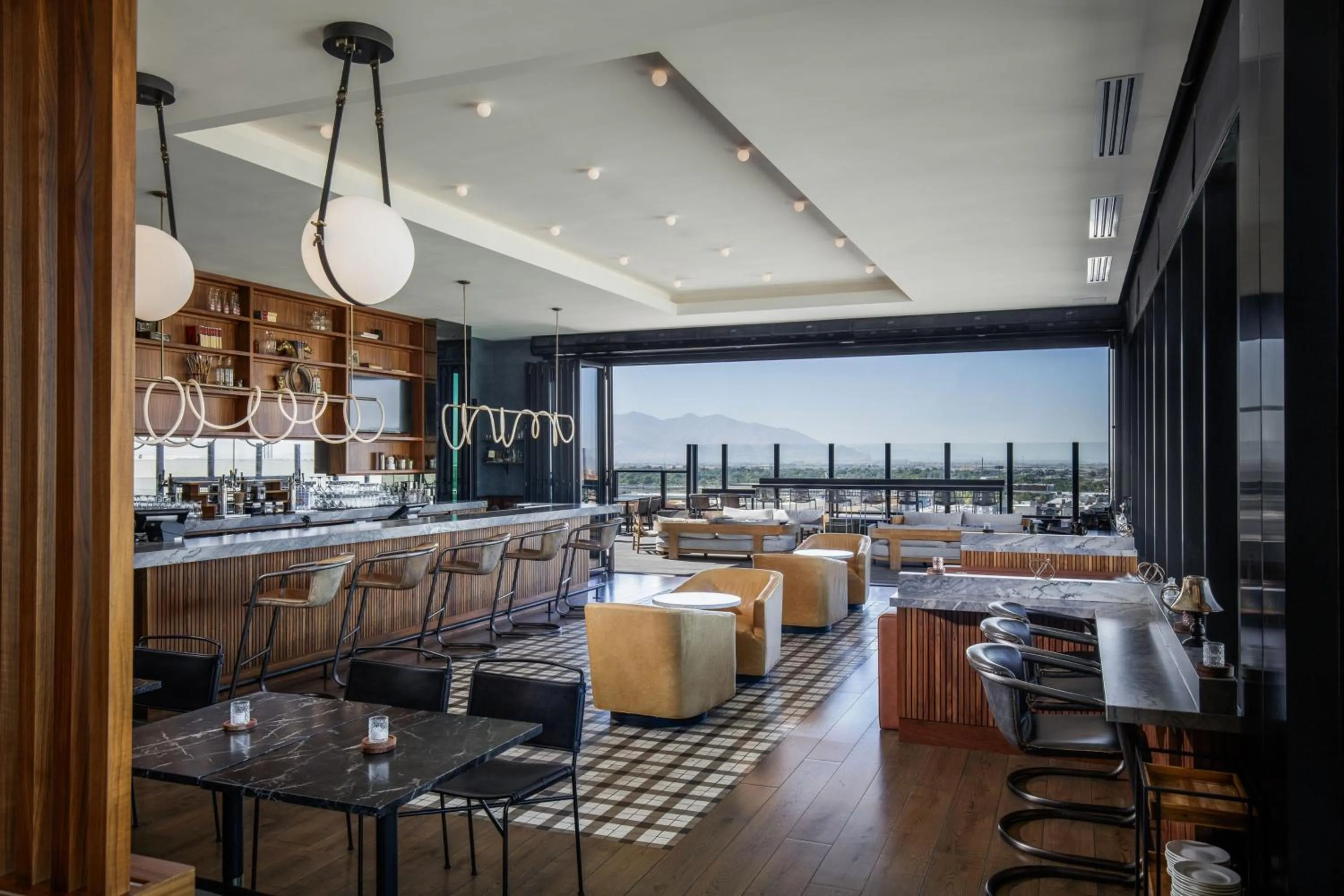 Restaurant/places to eat in Element Salt Lake City Downtown