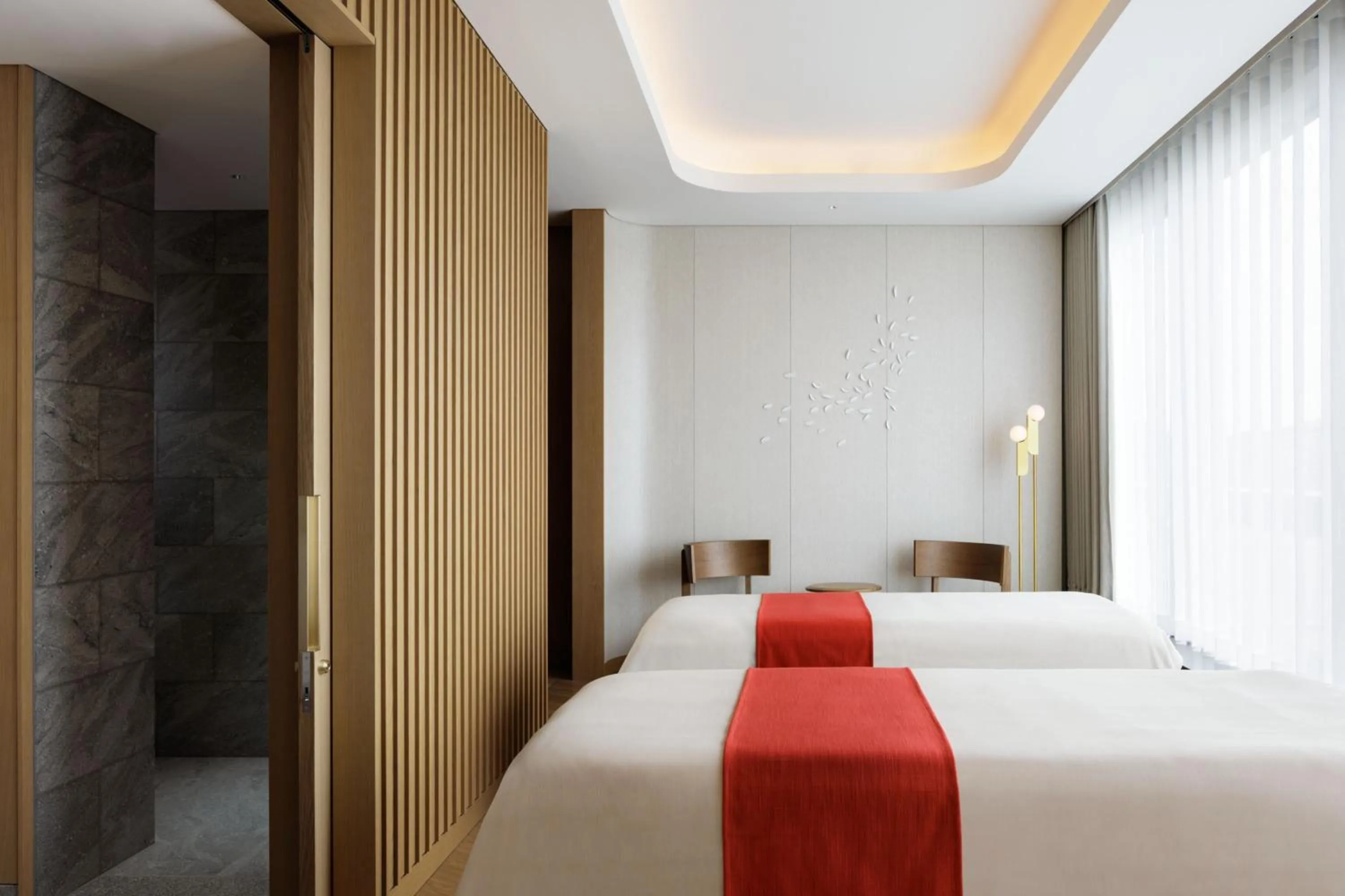 Spa and wellness centre/facilities, Bed in The Westin Yokohama