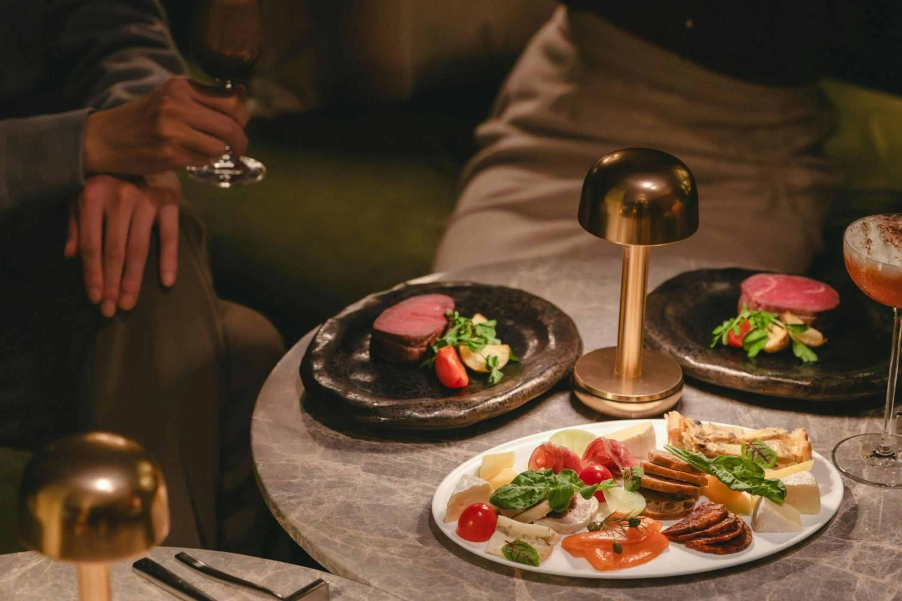 Lounge or bar in The Westin Yokohama