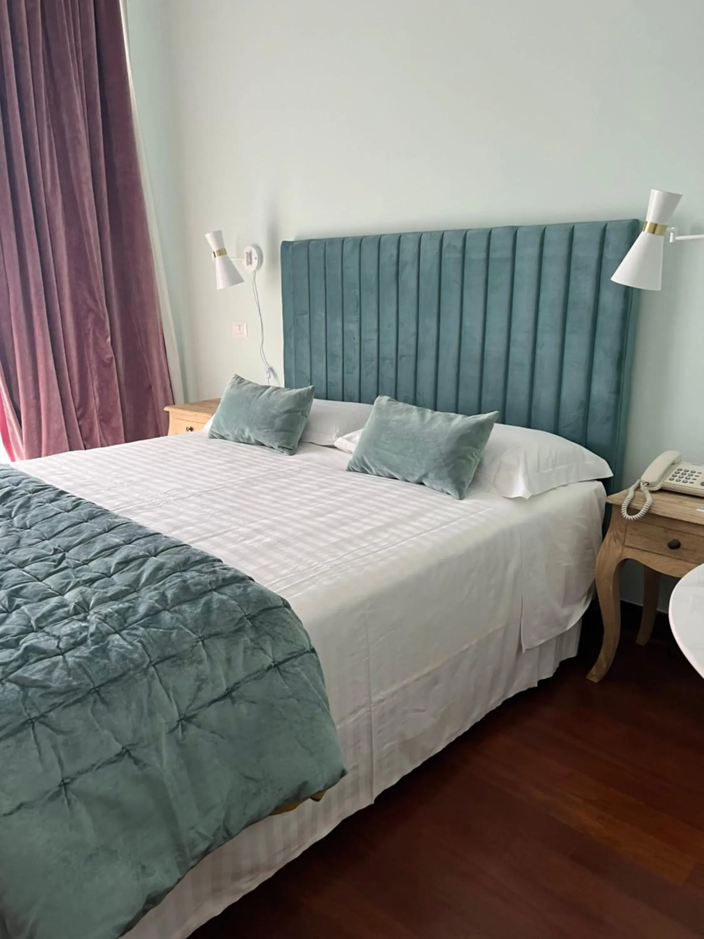 Bed in Hotel Fenix Bed in Hotel Fenix