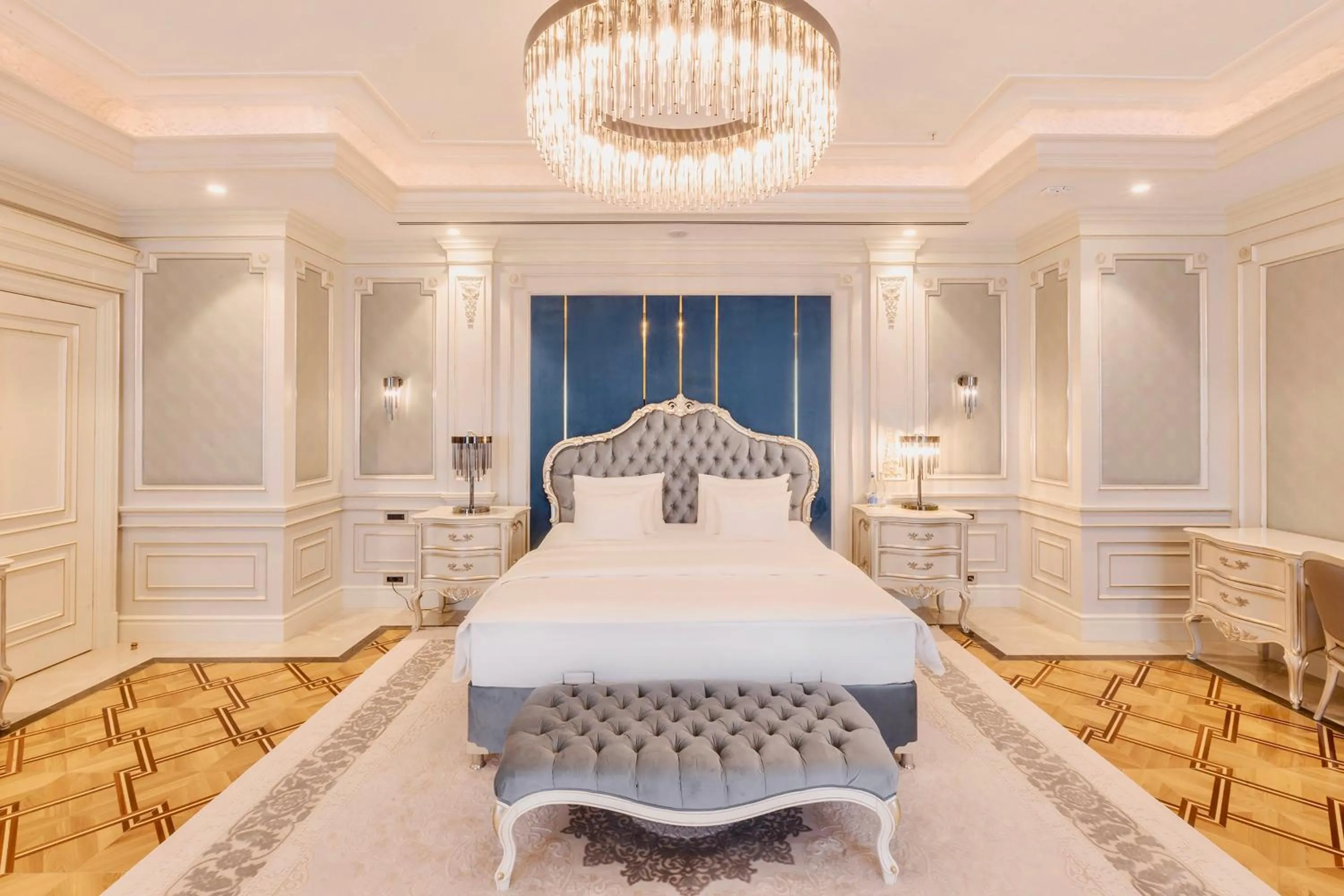 Bed in Lia! by Minyoun Stars of Ulugbek