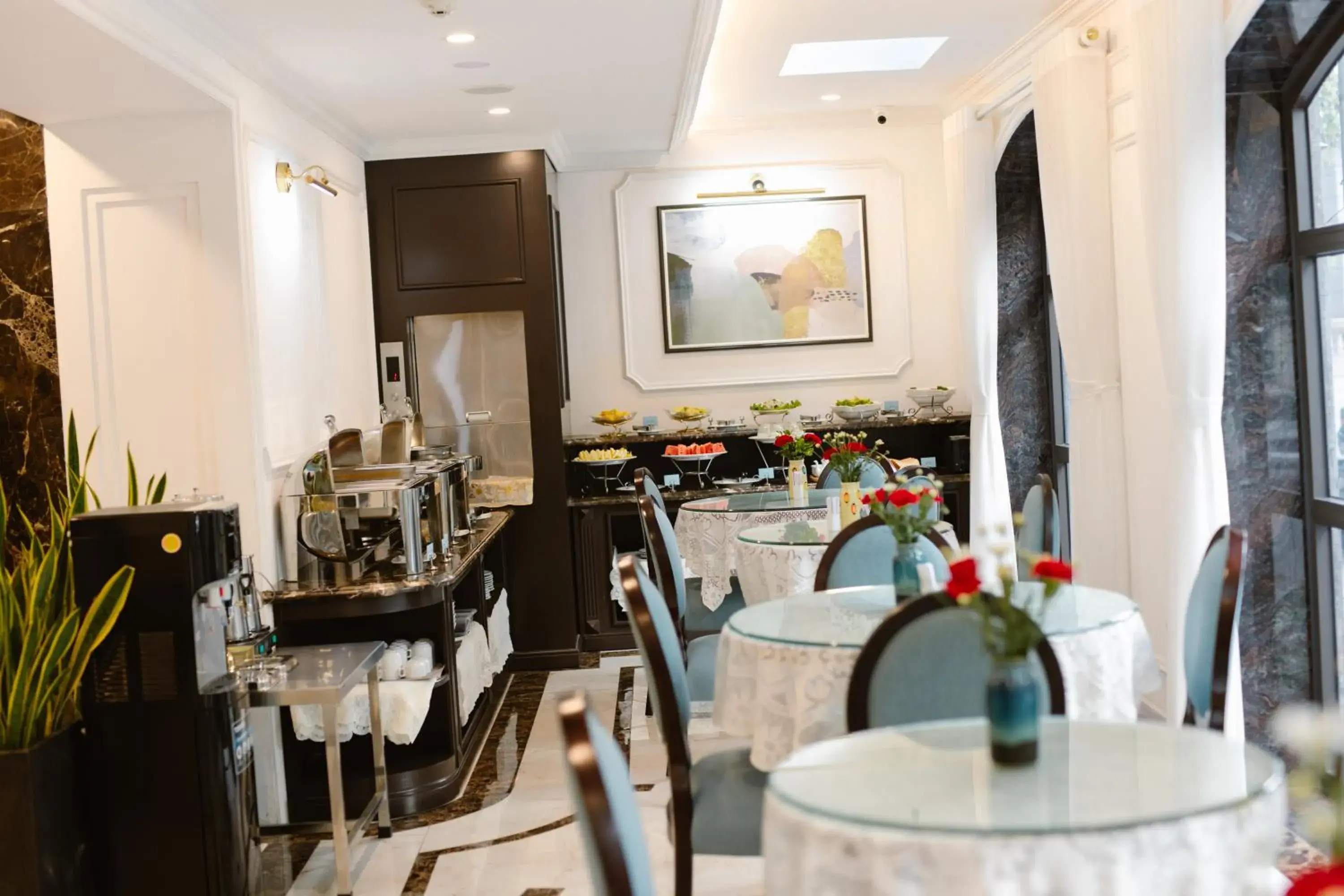 Restaurant/places to eat in Hồng Vận Hotel Restaurant/places to eat in Hồng Vận Hotel