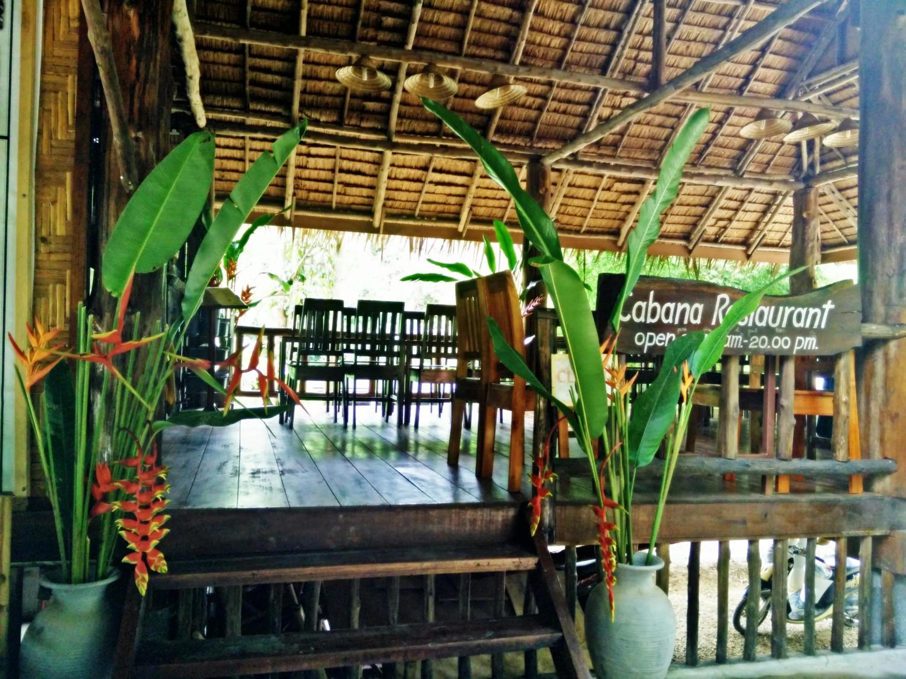 Restaurant/places to eat in Khao Sok Cabana Resort