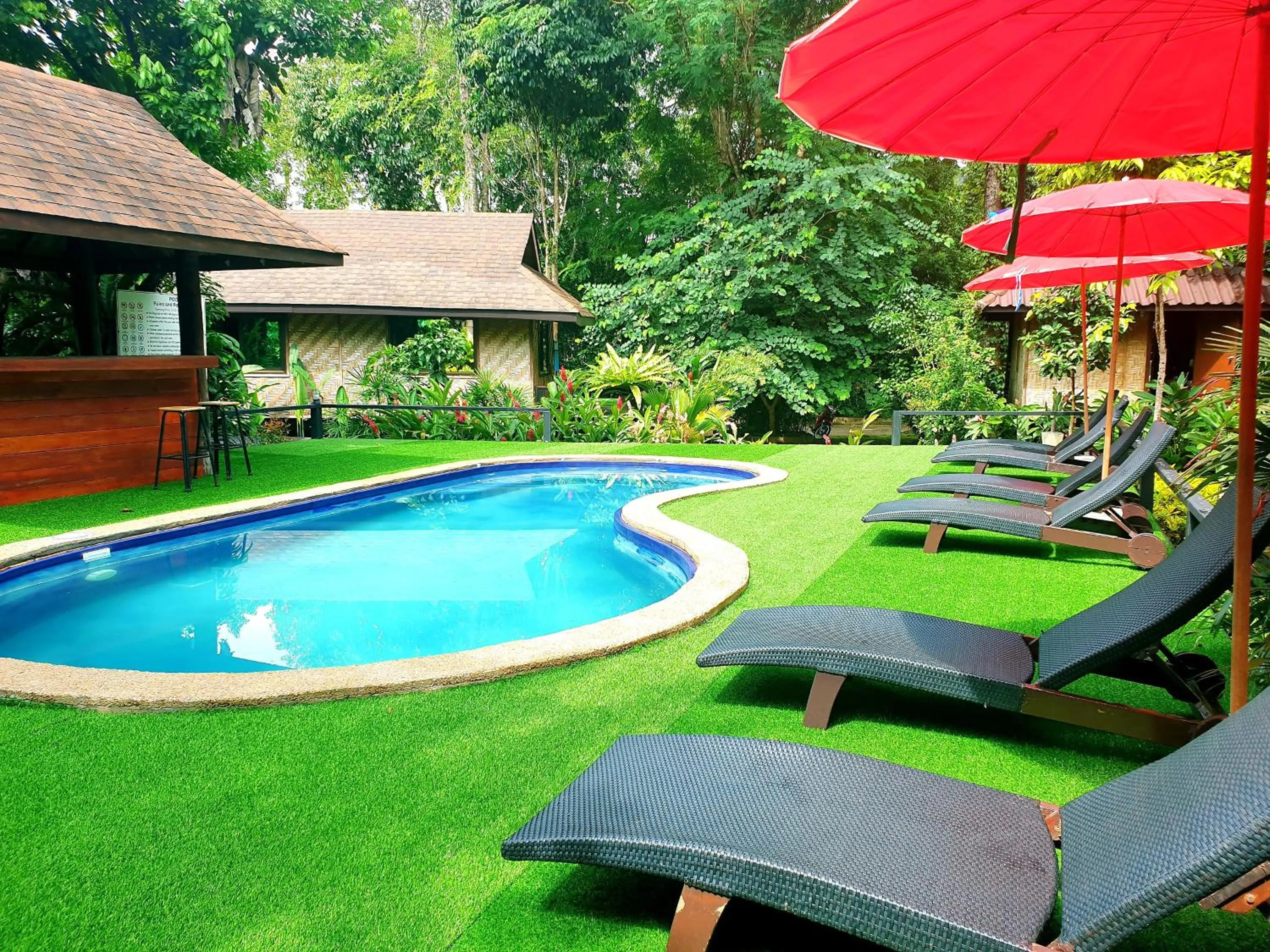 Swimming pool in Khao Sok Cabana Resort
