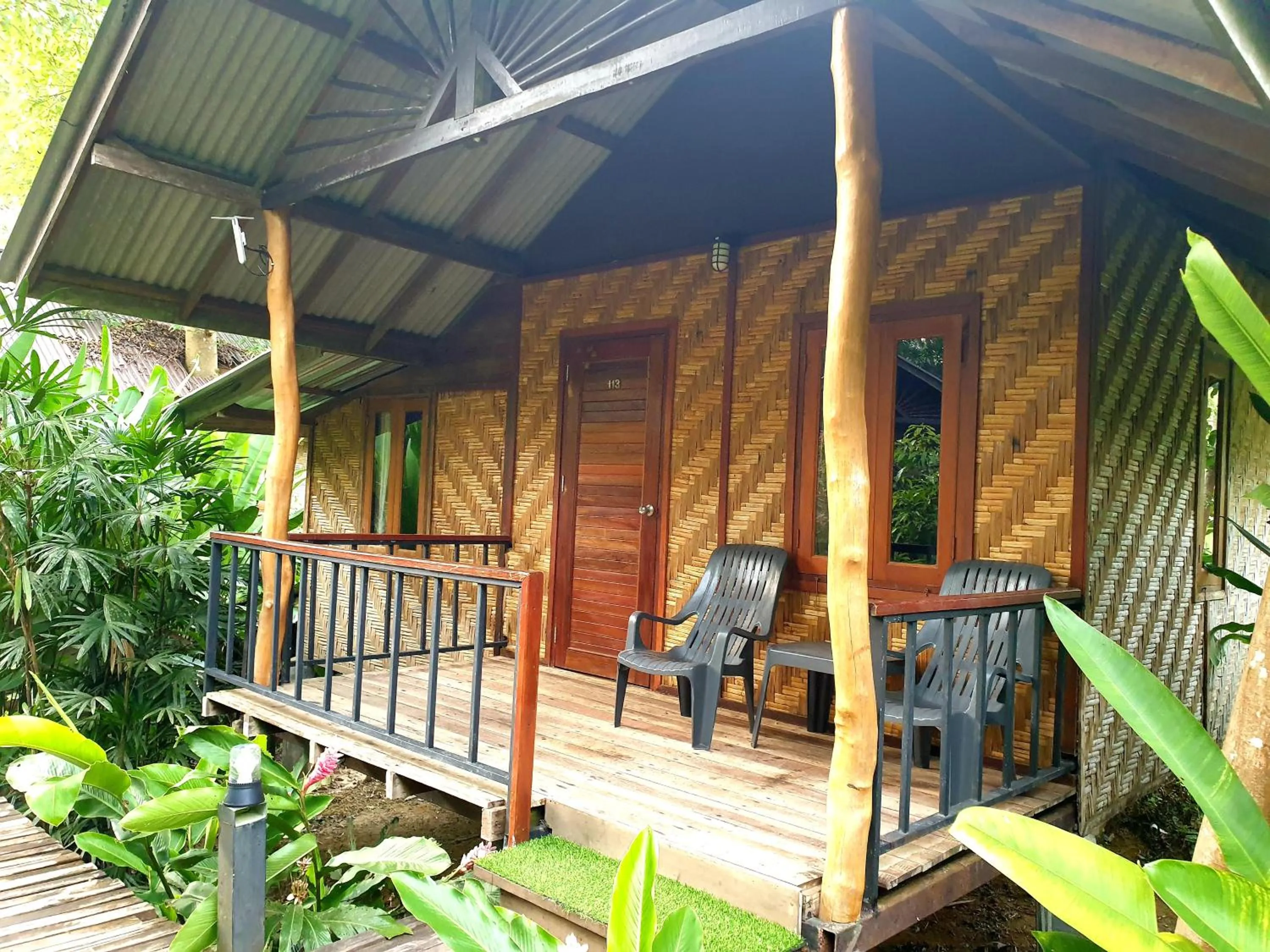 Balcony/Terrace in Khao Sok Cabana Resort