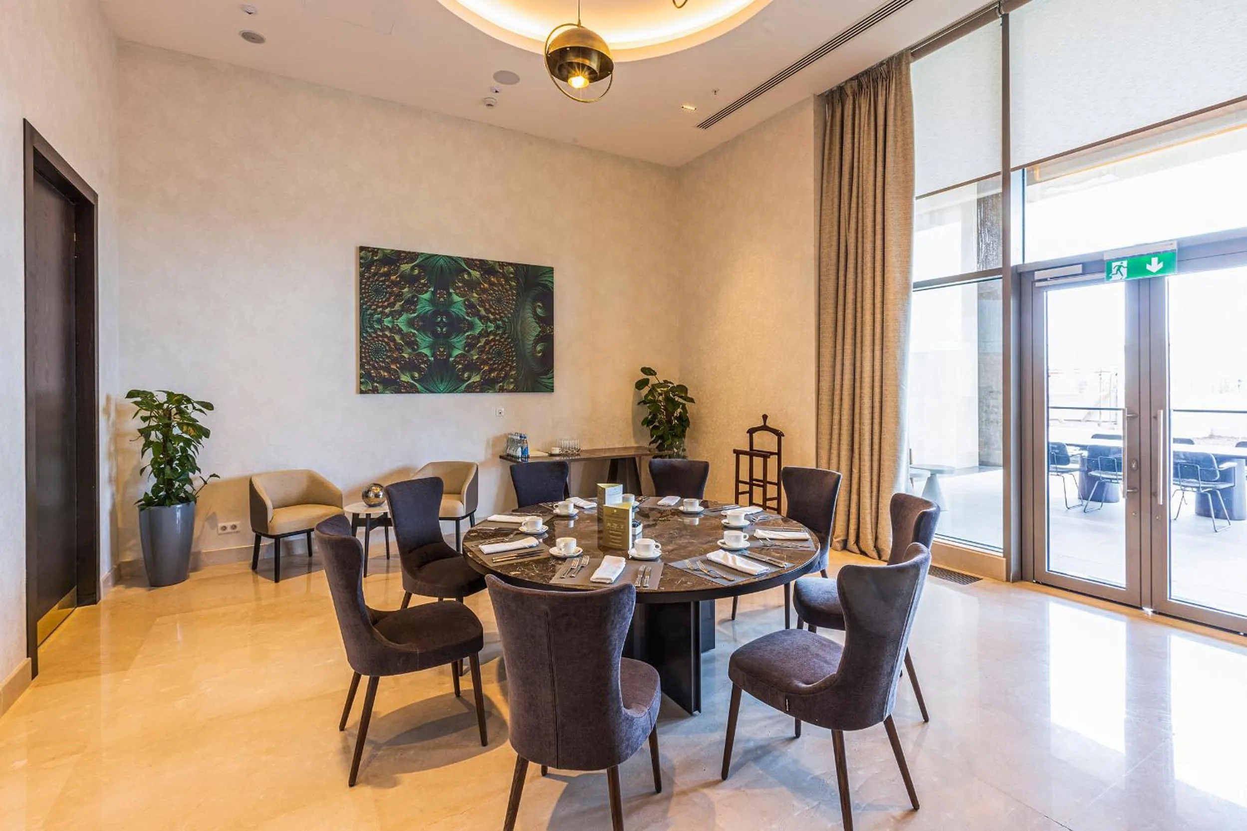 Restaurant/places to eat in Hilton Samarkand Regency