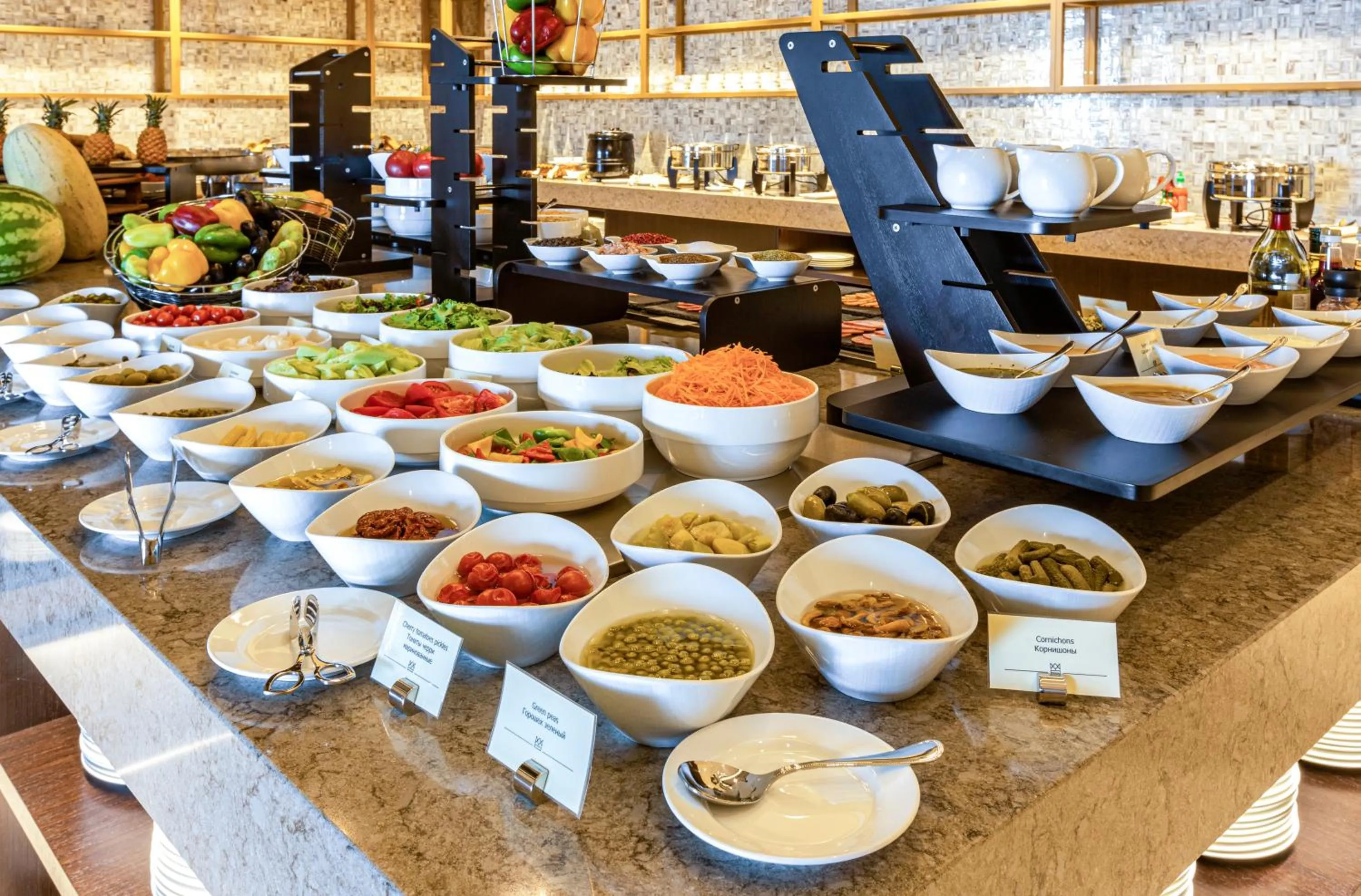 Restaurant/places to eat in Hilton Samarkand Regency