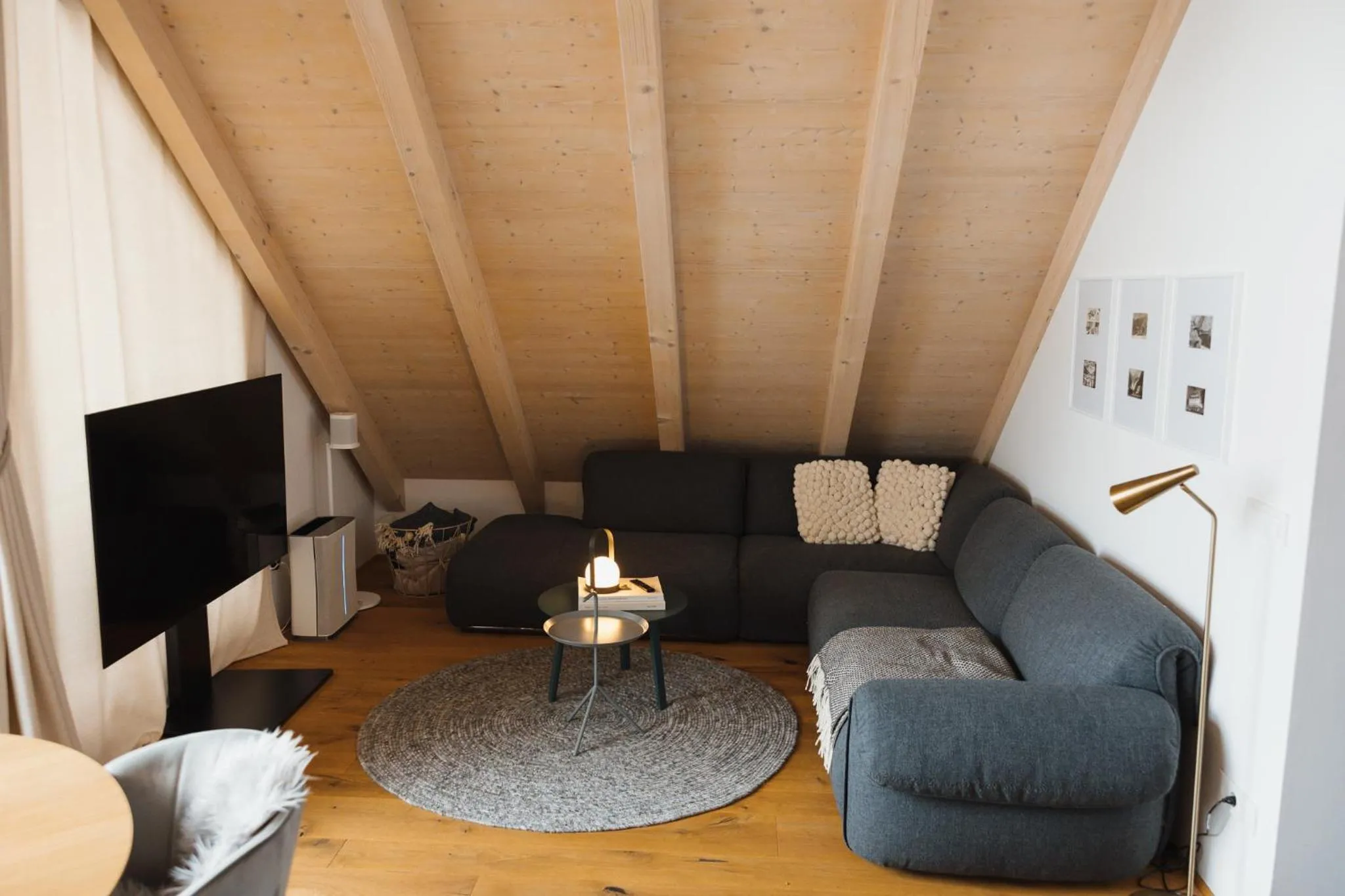 Sunny Retreat Apartment